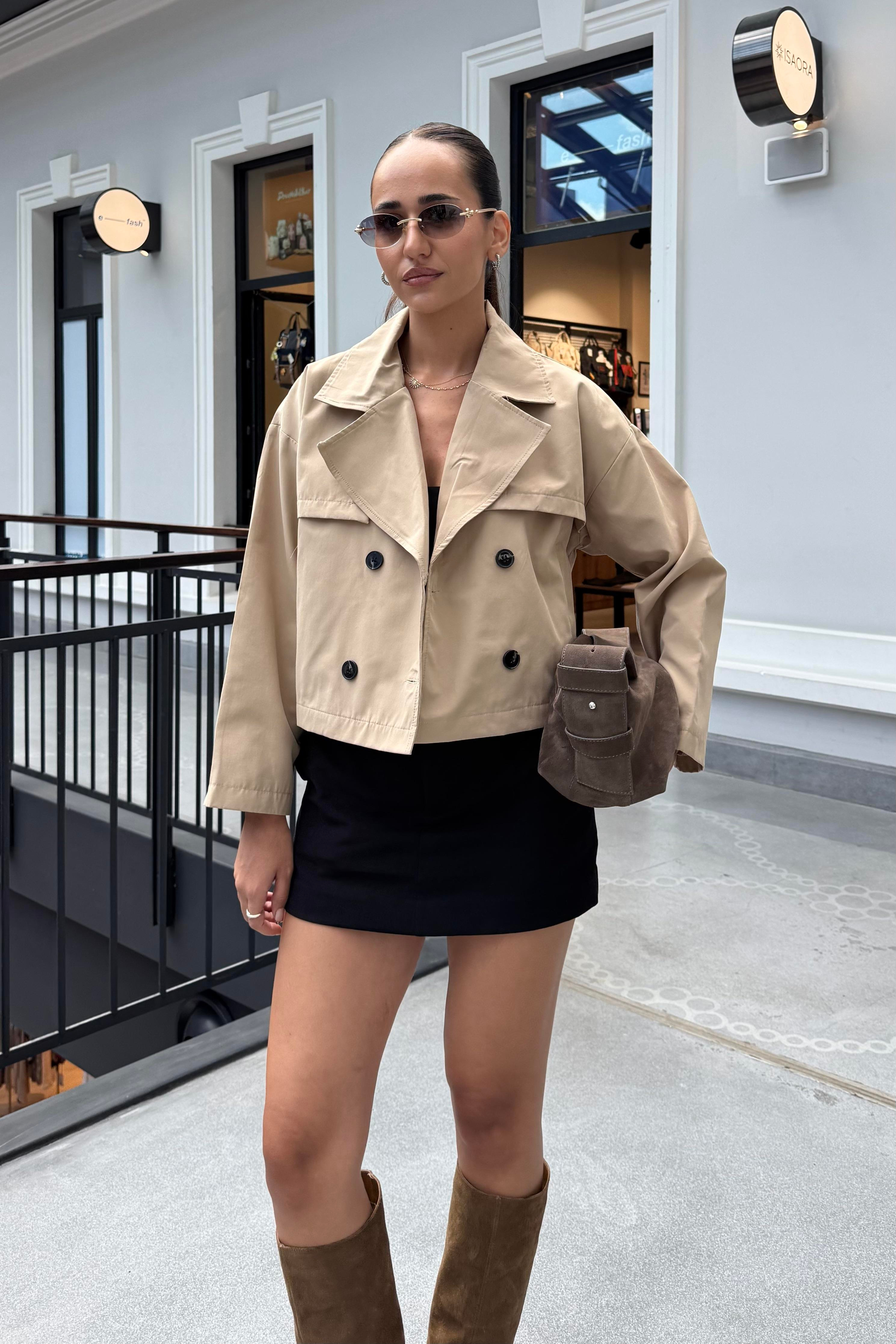 Ekru Kısa Trençkot - Kadın Trench Coats Modelleri - Nazliye Moda | Kadın Giyim Modası