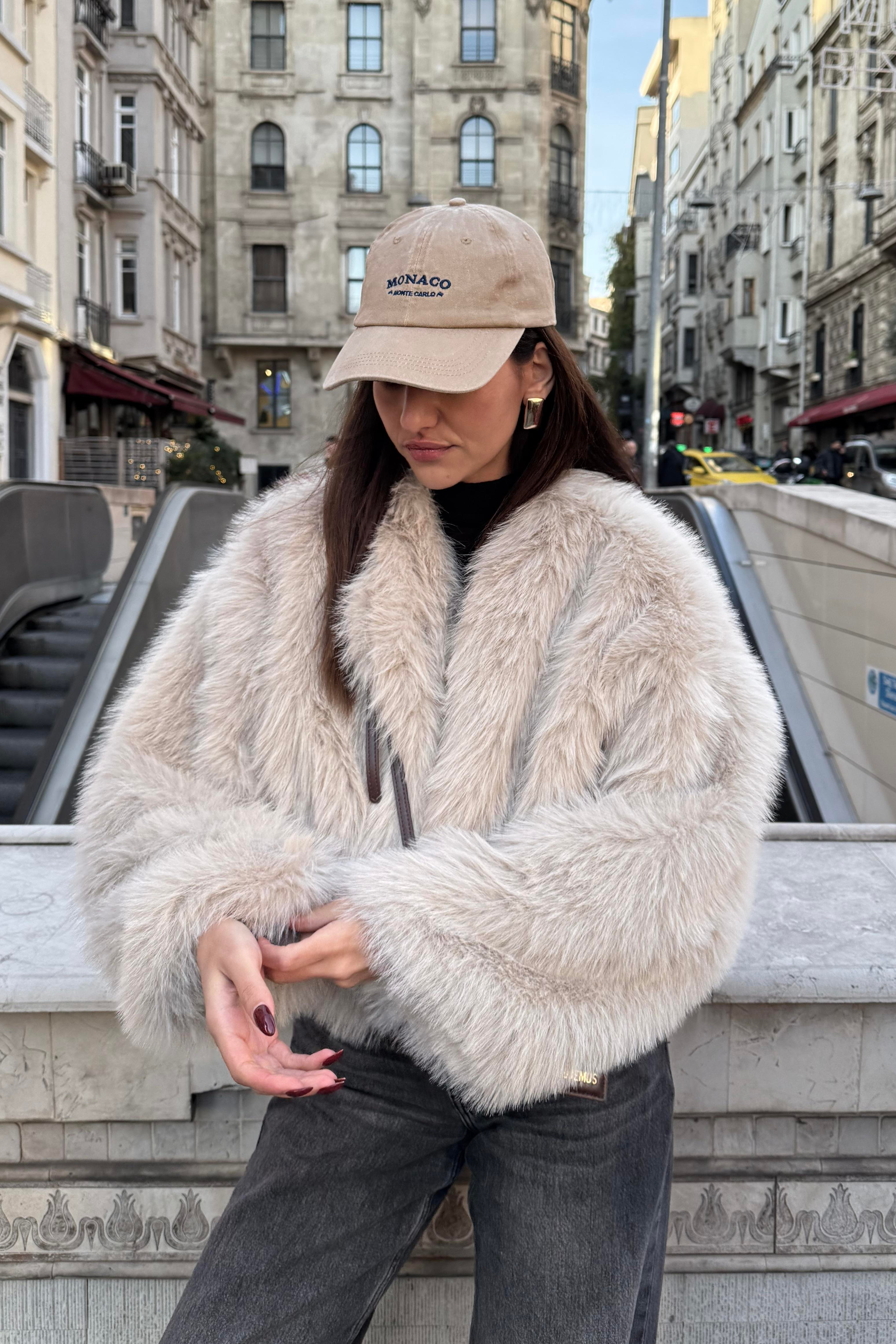 Ekru Oversize Premium Midi Kürk - Kadın Mont Modelleri - Nazliye Moda | Kadın Giyim Modası