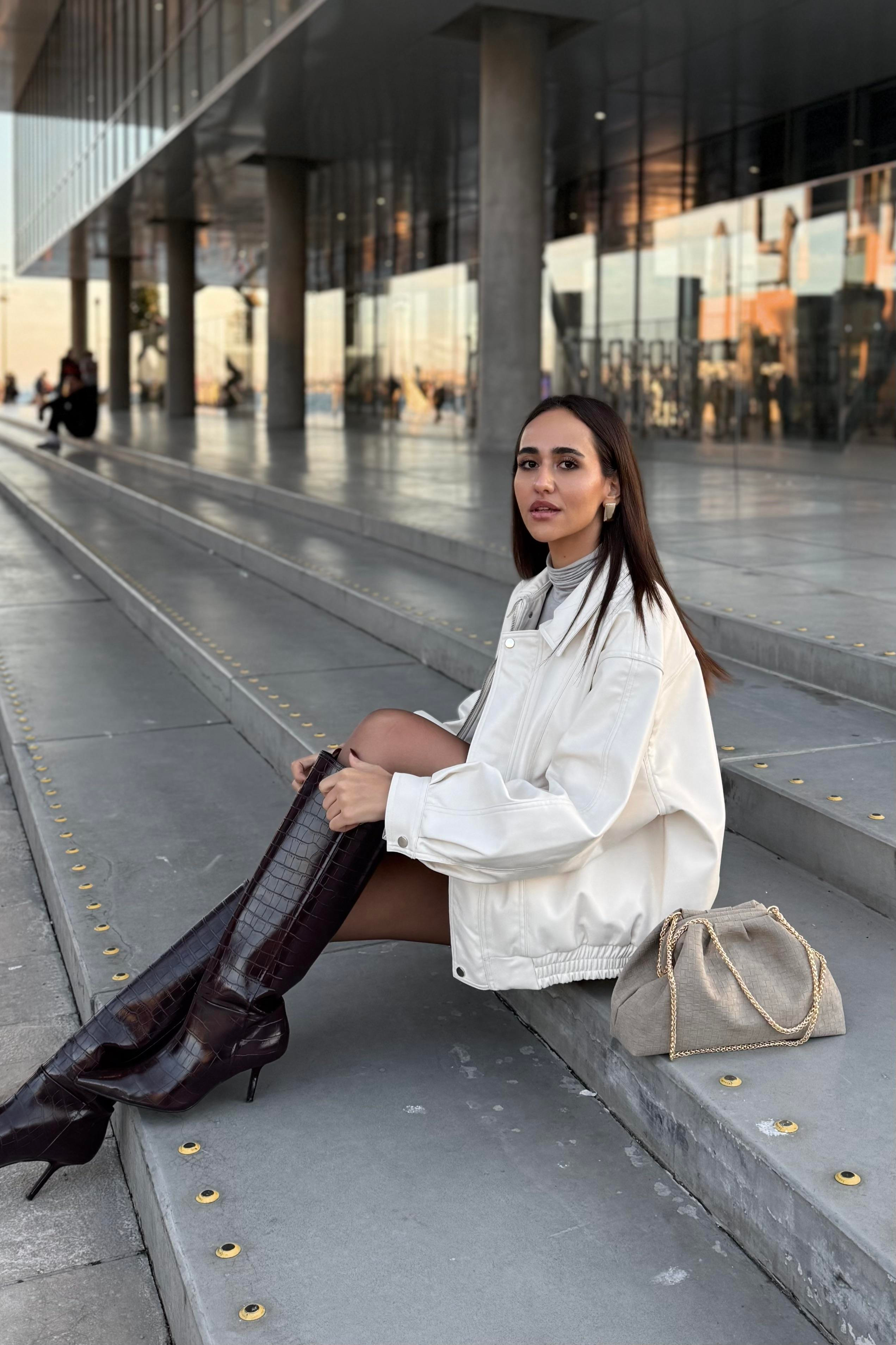 Ekru Premium Deri Ceket - Kadın Jackets Modelleri - Nazliye Moda | Kadın Giyim Modası