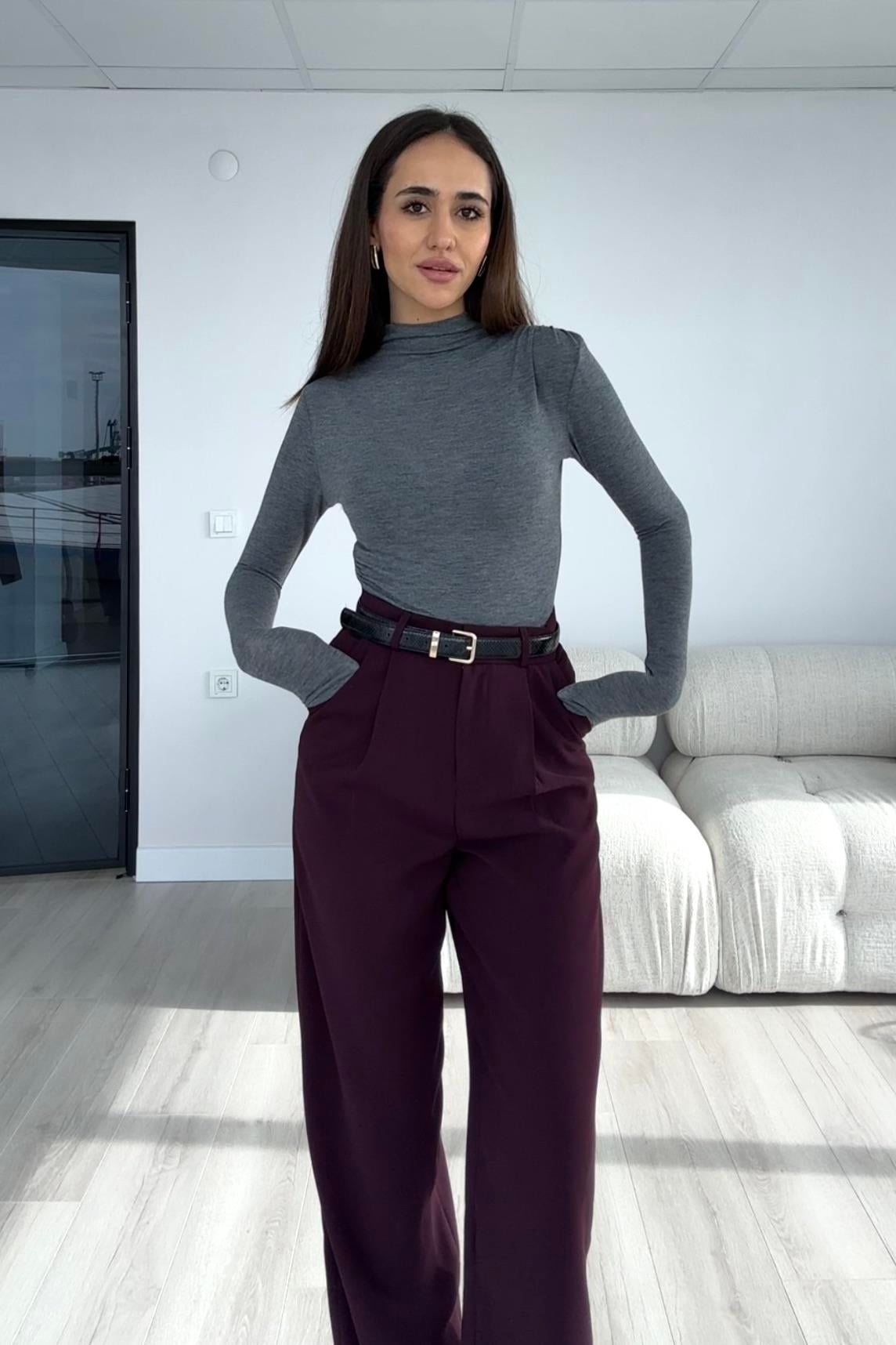 Füme Büzgülü Dekolte Basic Bluz - Kadın Blouses Modelleri - Nazliye Moda | Kadın Giyim Modası