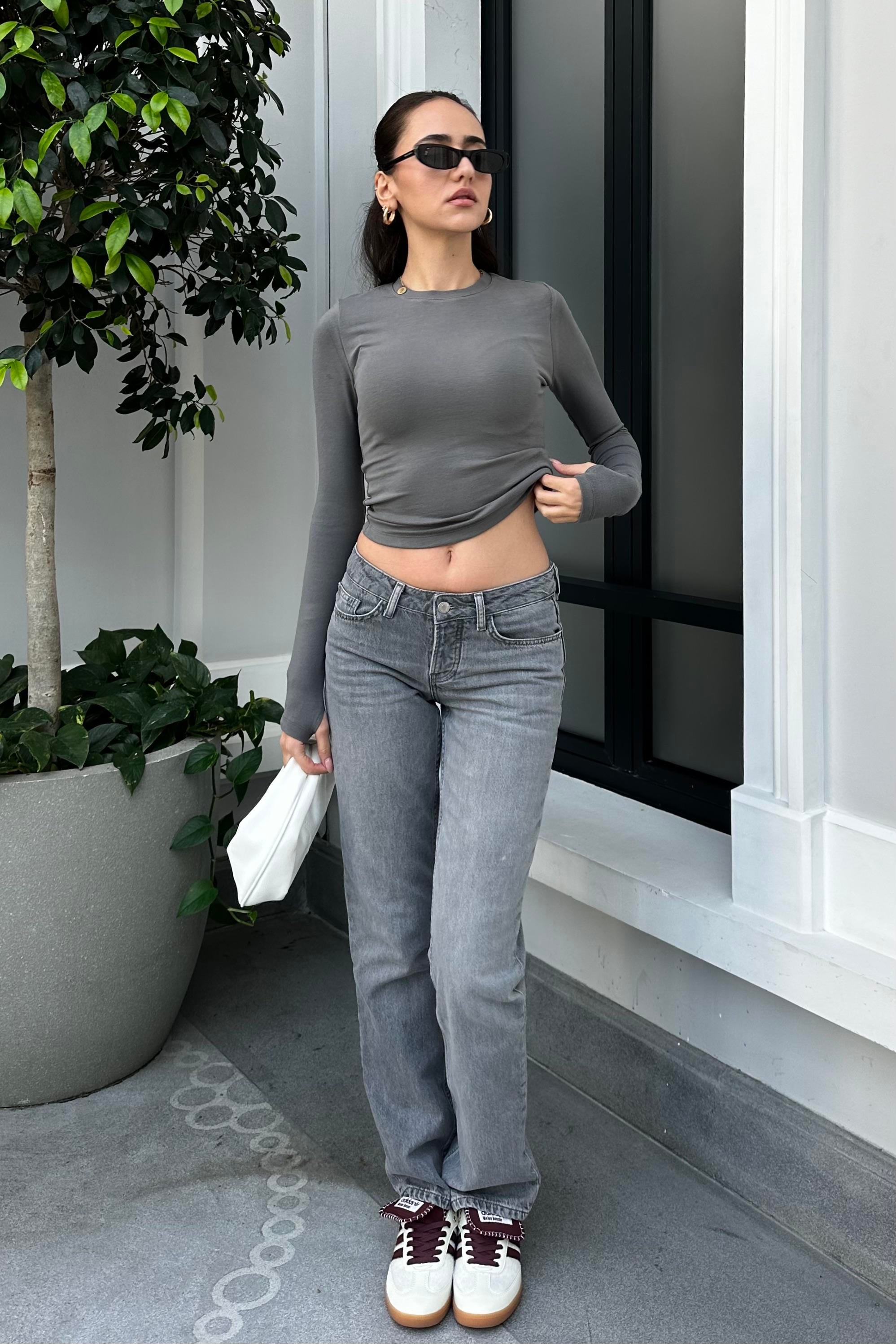 Grey Straight Premium Jean - Kadın Jeans Modelleri - Nazliye Moda - Kadın Giyim Modası
