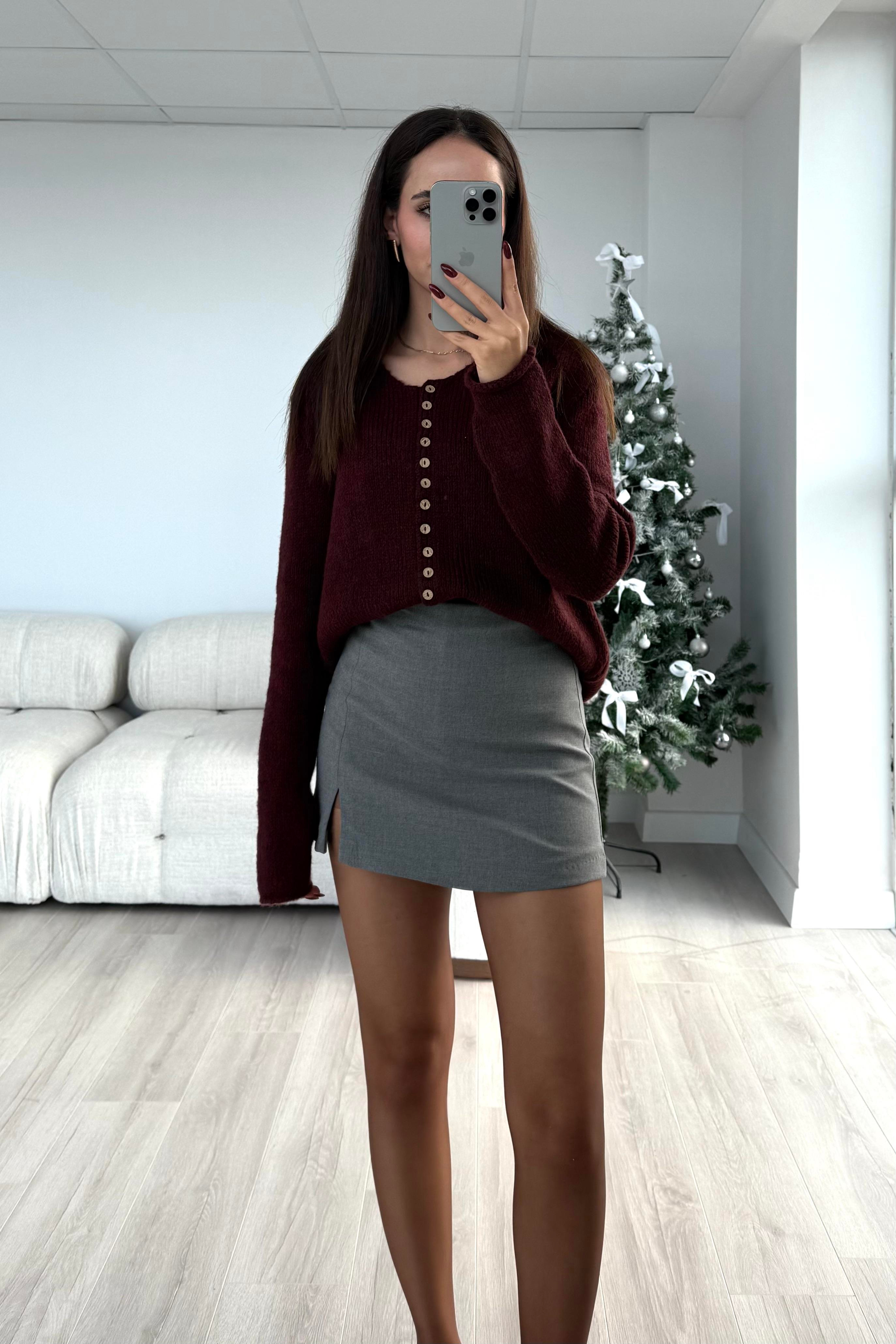 Gri Tek Yırtmaç Şort Etek - Kadın Etek Modelleri - Nazliye Moda | Kadın Giyim Modası