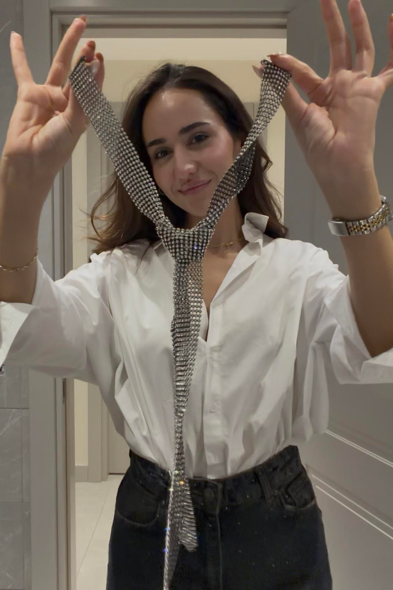 Gümüş Rengi Taşlı Kravat - Kadın Elbise Modelleri - Nazliye Moda | Kadın Giyim Modası