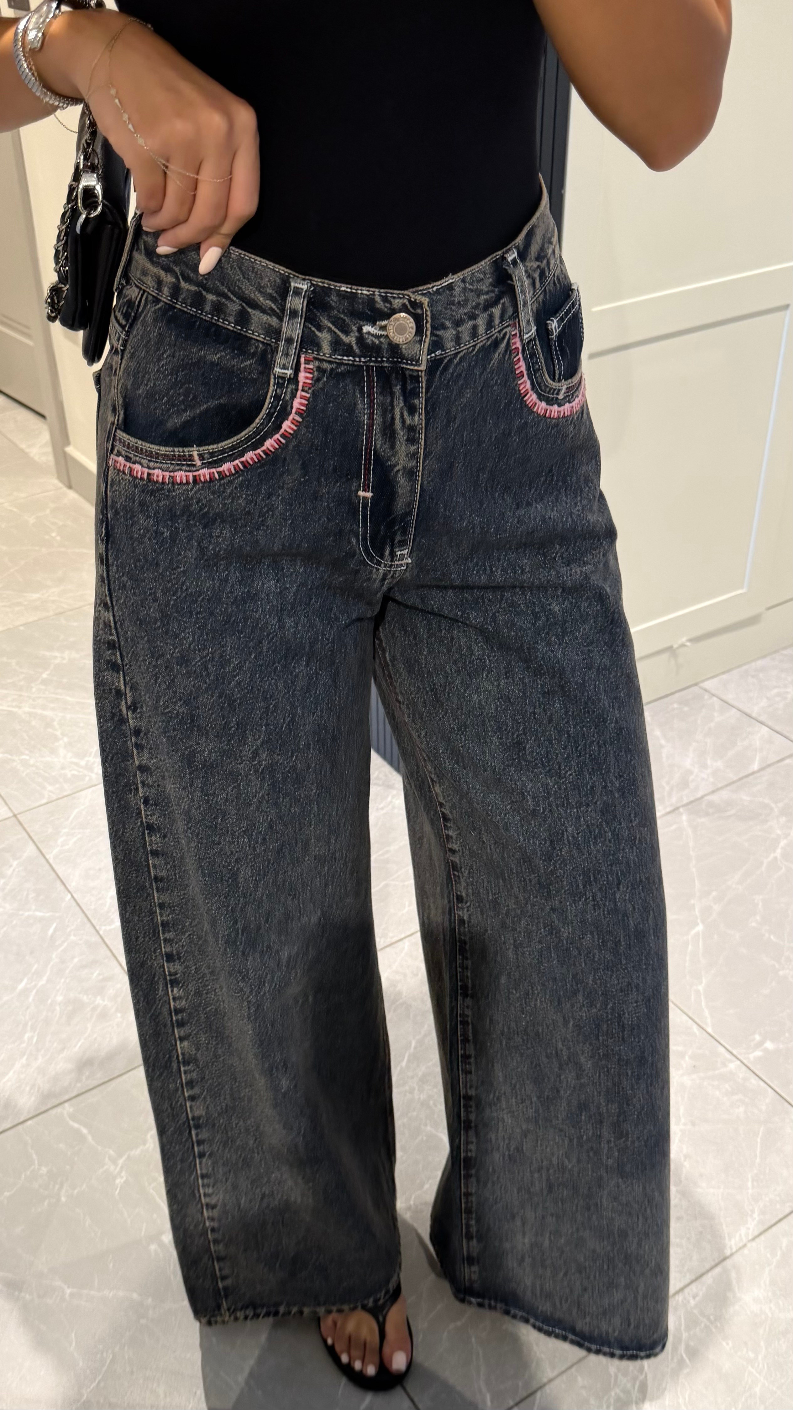 İndigo Mavi Çiçek Nakışlı Jean - Kadın Takım Modelleri - Nazliye Moda | Kadın Giyim Modası