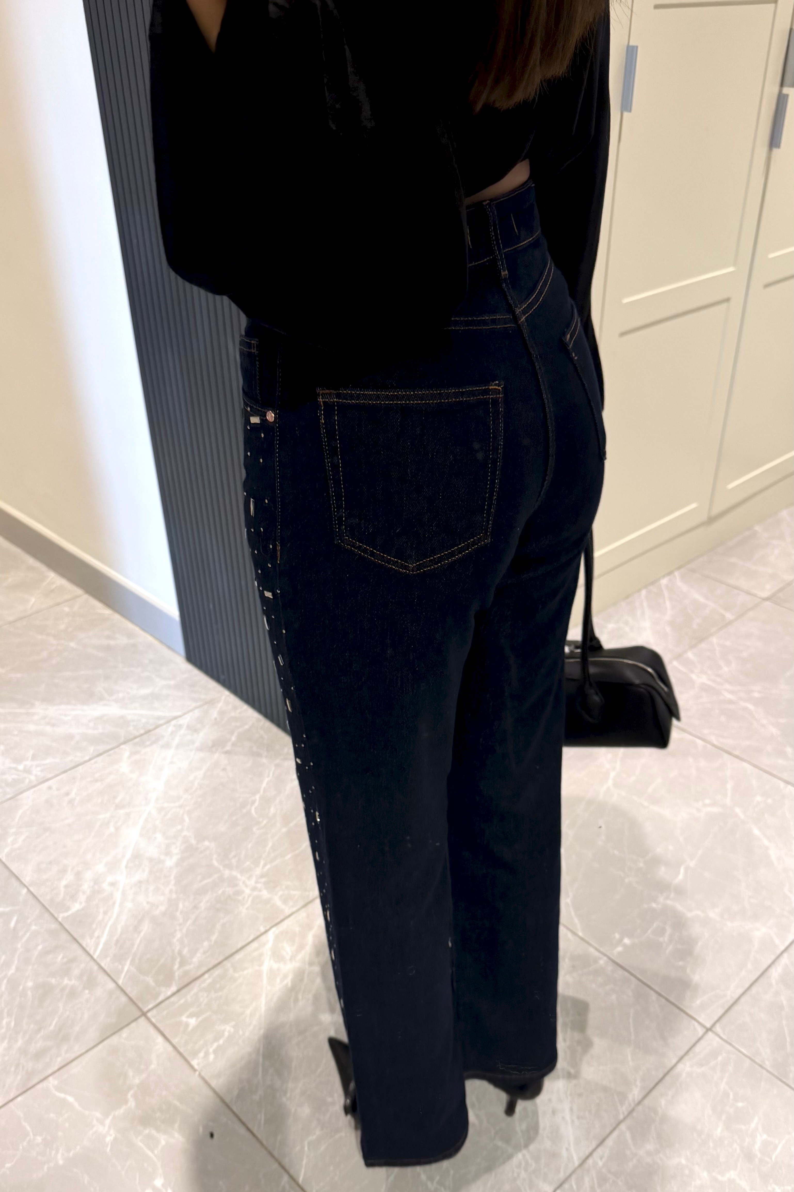 İndigo Mavi Dağınık Taşlı Jean - Kadın Jean Modelleri - Nazliye Moda | Kadın Giyim Modası