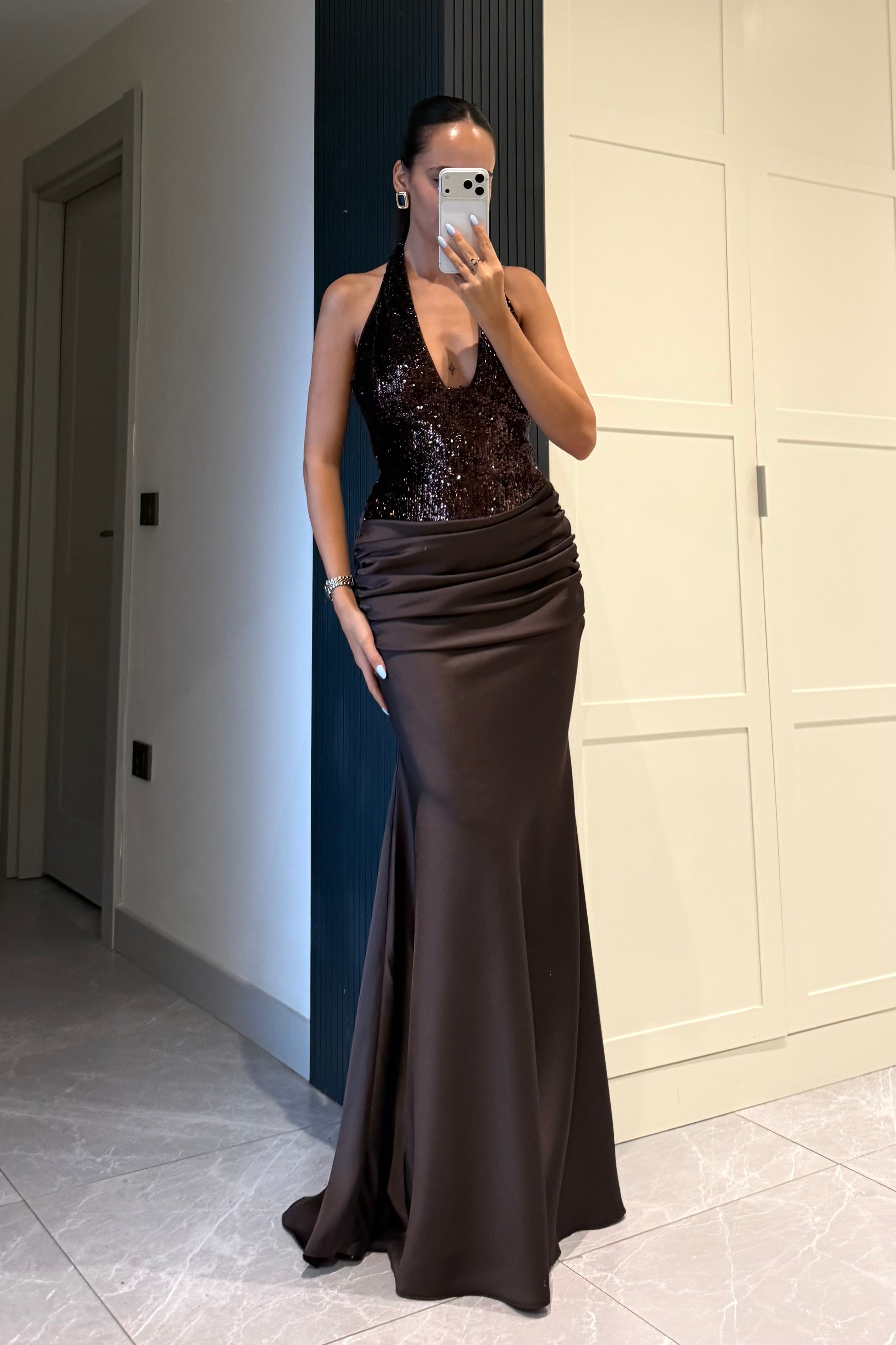 Kahve Premium Payetli Saten Uzun Elbise - Kadın Elbise Modelleri - Nazliye Moda | Kadın Giyim Modası