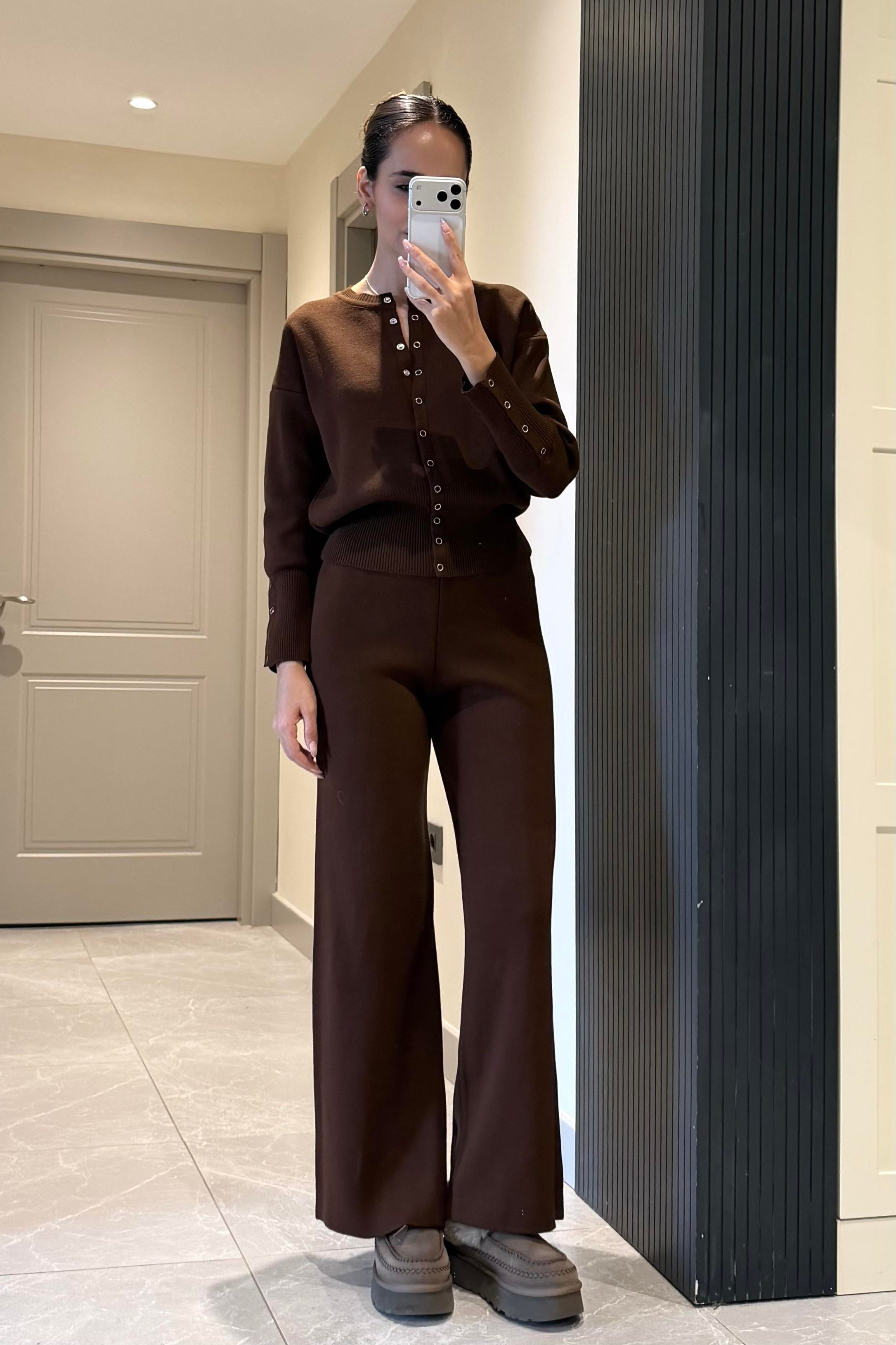 Kahverengi Düğmeli Triko Takım - Kadın Takım Modelleri - Nazliye Moda | Kadın Giyim Modası