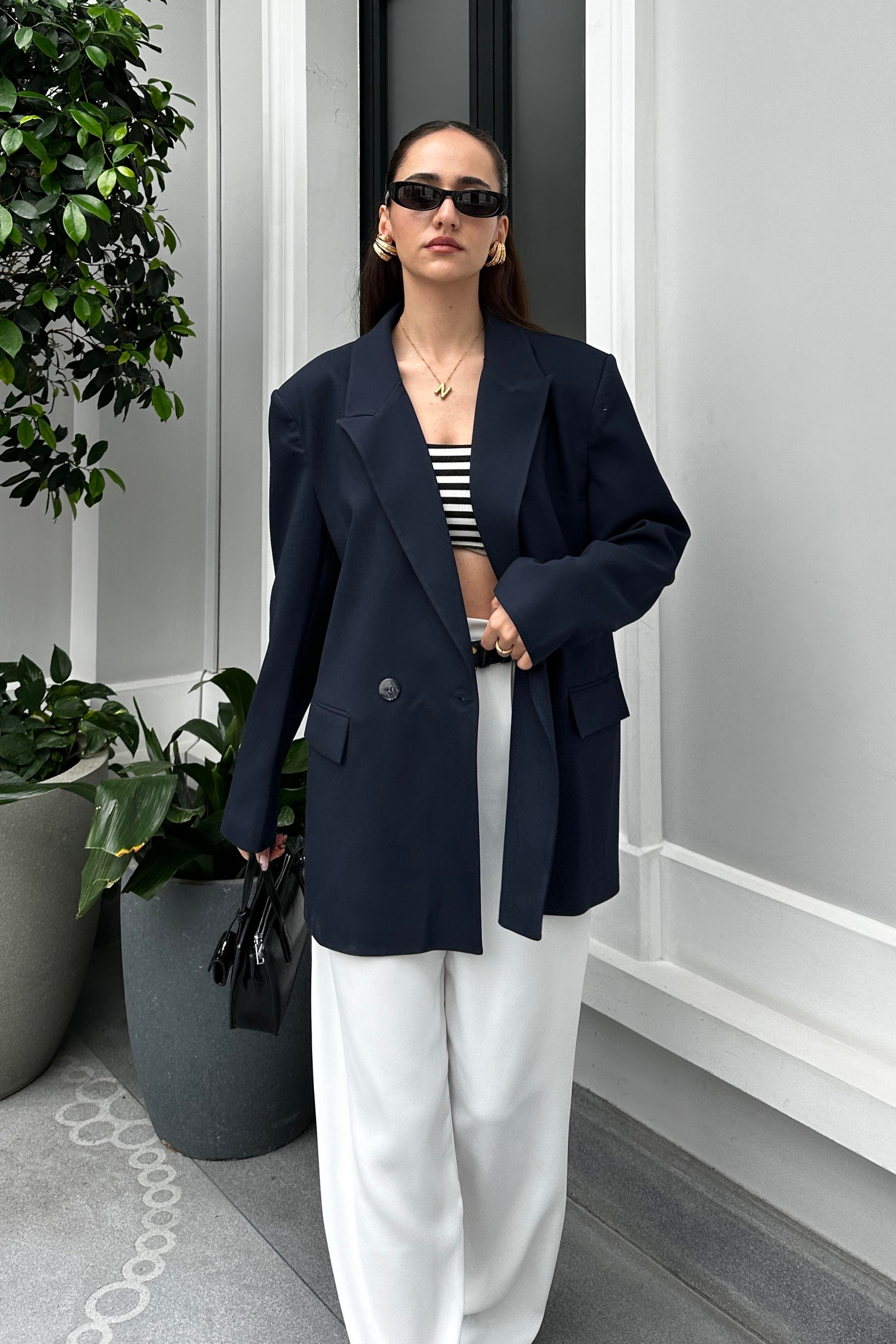 Lacivert Oversize Blazer Ceket - Kadın Blazer Jackets Modelleri - Nazliye Moda - Kadın Giyim Modası