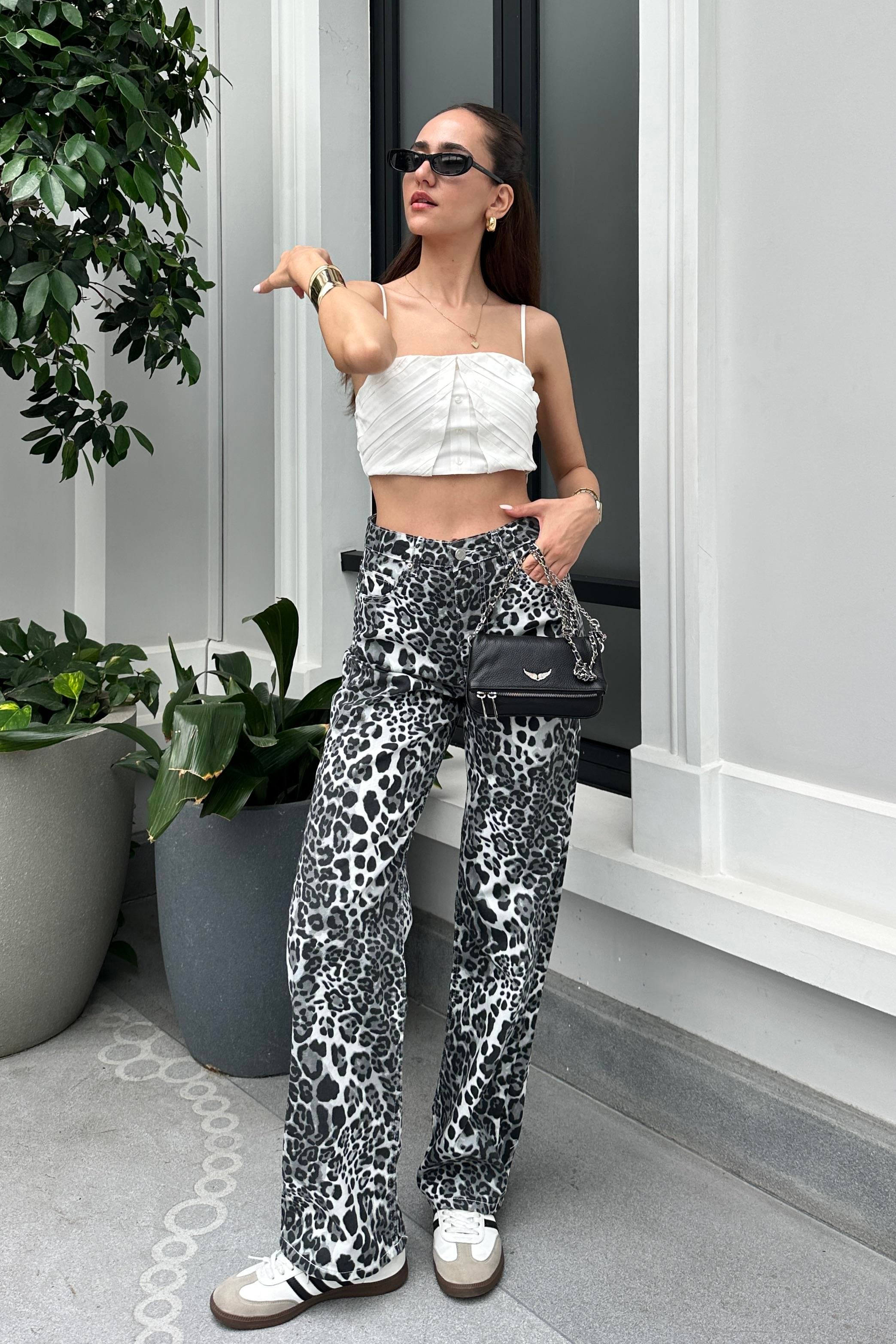 Leopar Straight Jean - Kadın Jean Modelleri - Nazliye Moda - Kadın Giyim Modası