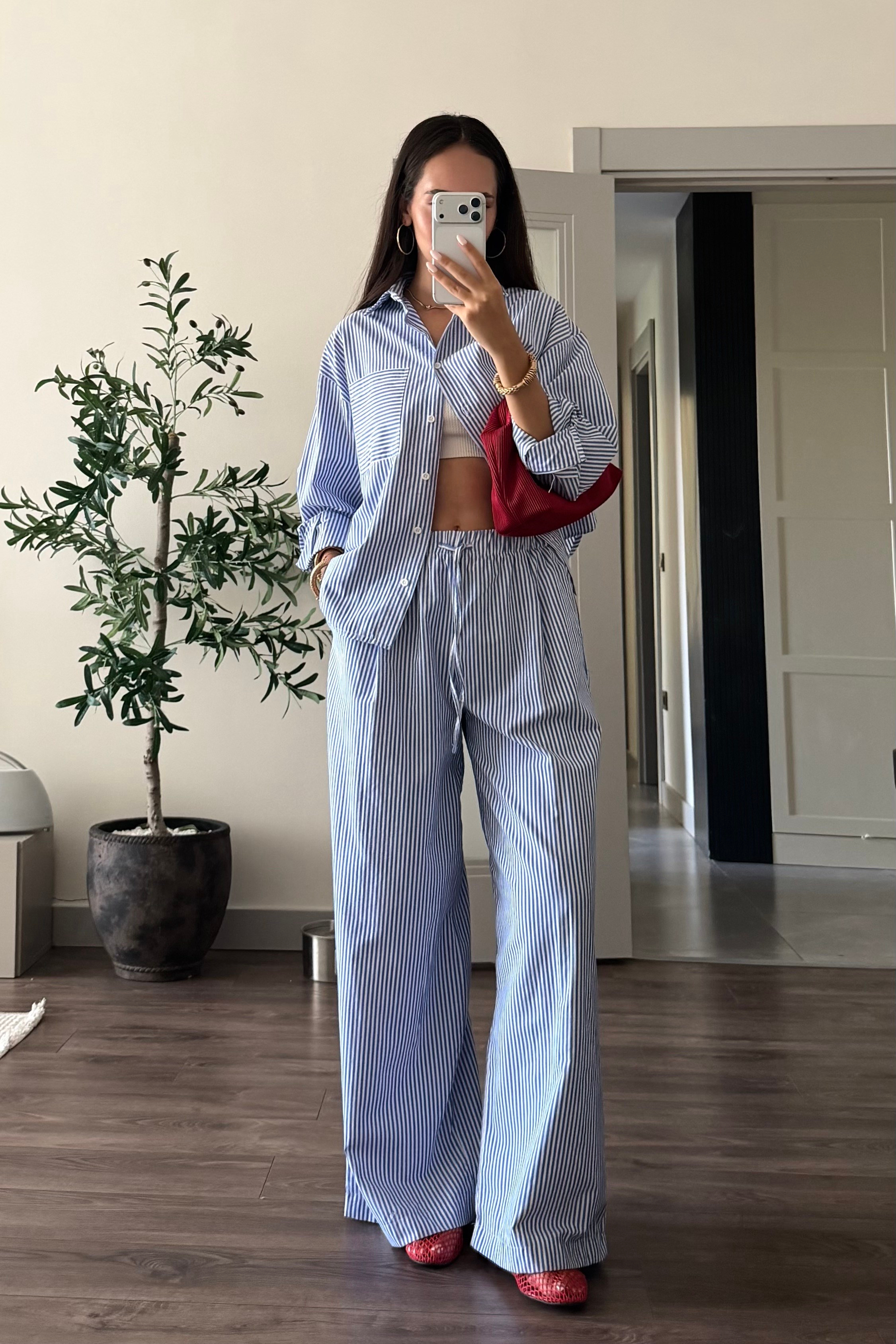 Mavi Beyaz Çizgili Oversize Gömlek - Kadın Shirts Modelleri - Nazliye Moda | Kadın Giyim Modası