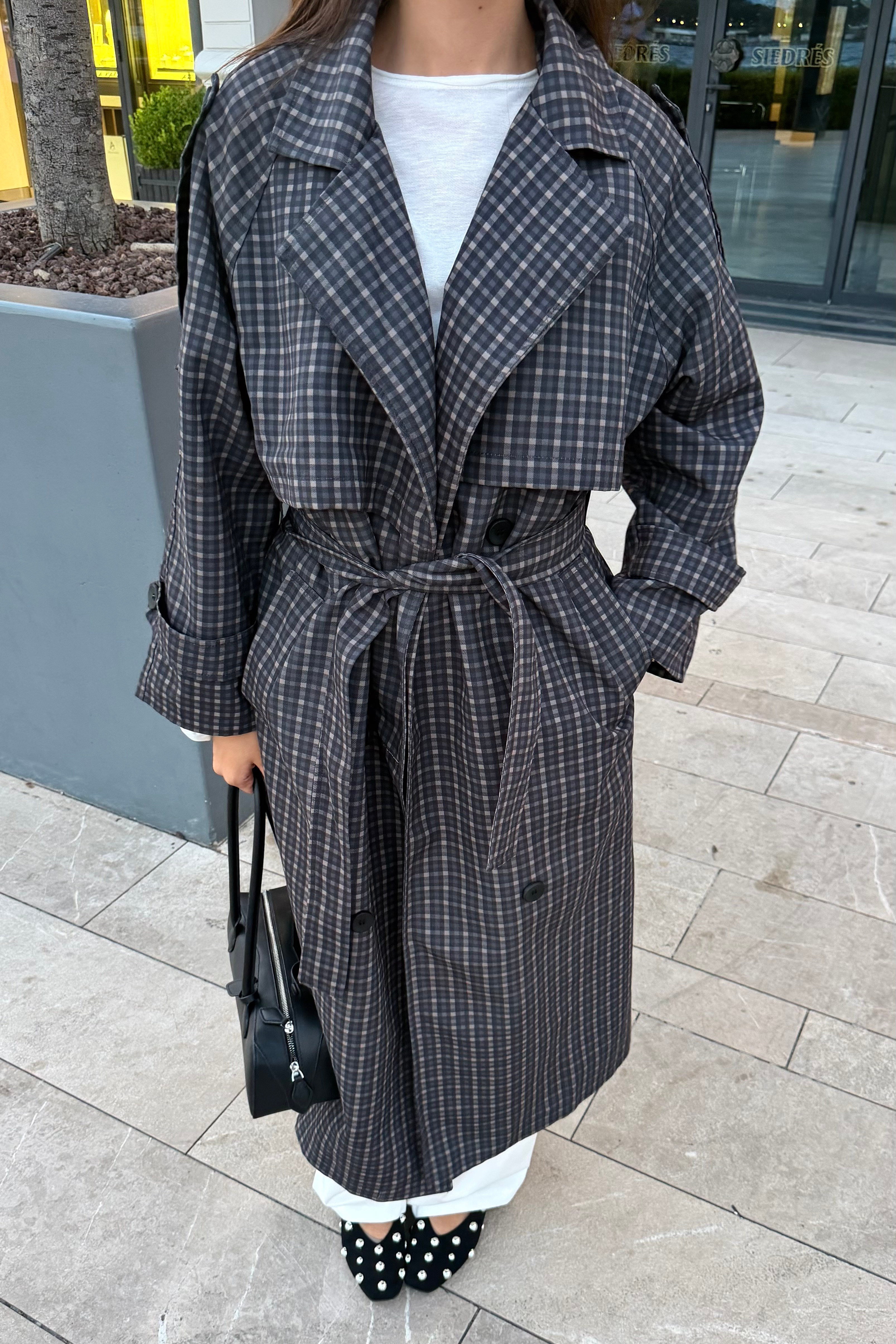 Oversize Ekose Beli Kuşaklı Trençkot - Kadın Trench Coats Modelleri - Nazliye Moda | Kadın Giyim Modası