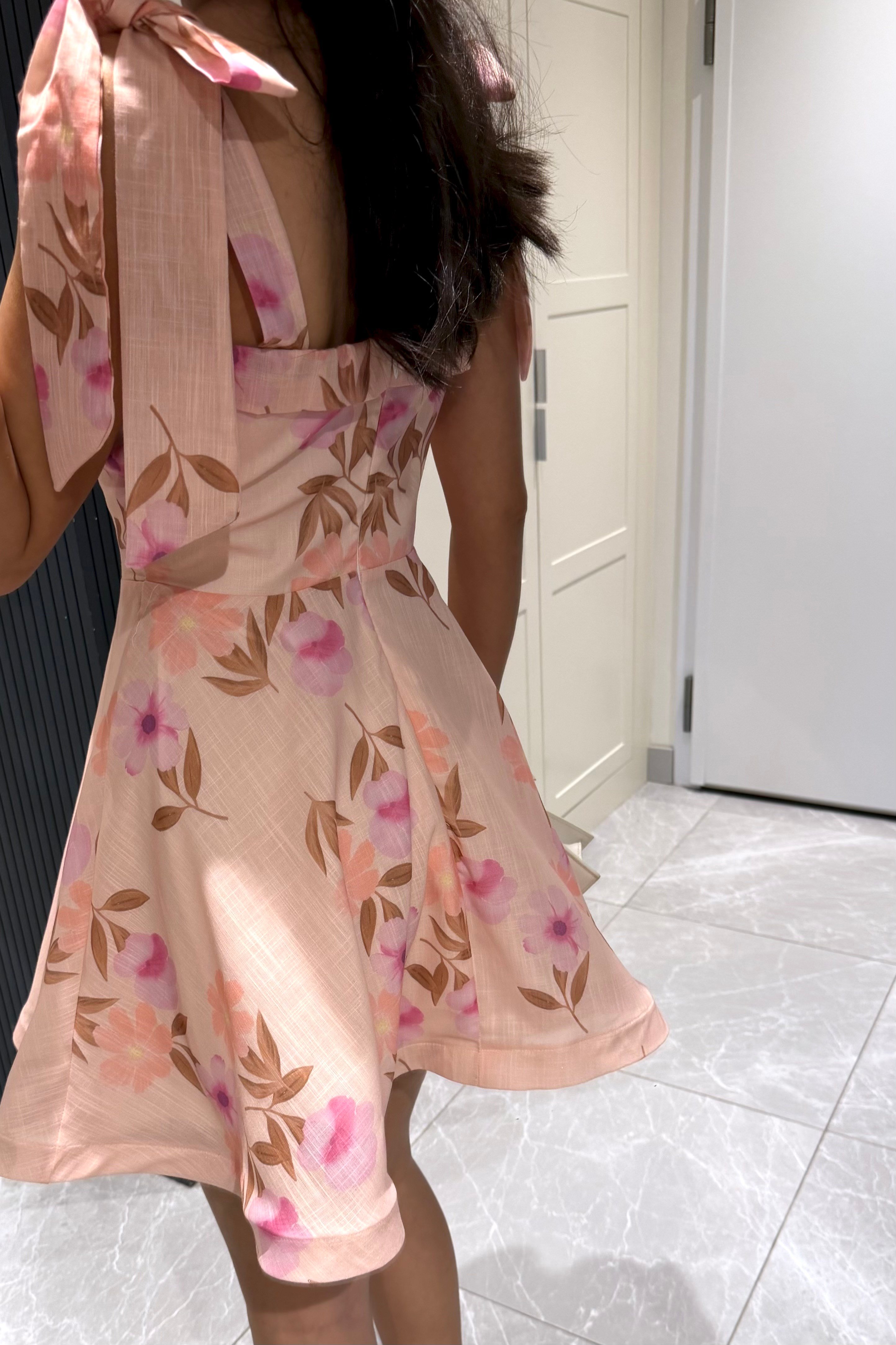 Pembe Çiçek Desenli Mini Elbise - Kadın Elbise Modelleri - Nazliye Moda | Kadın Giyim Modası