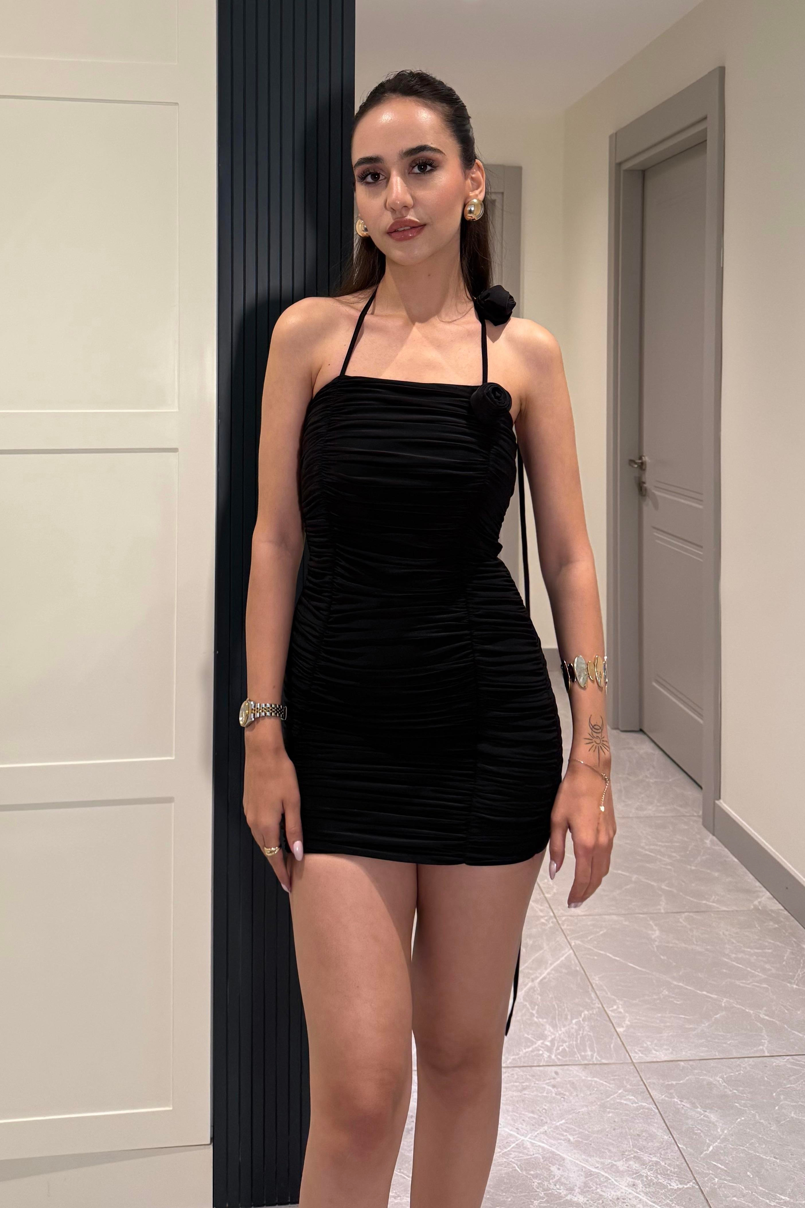 Siyah Gül Detay Mini Elbise - Kadın Elbise Modelleri - Nazliye Moda | Kadın Giyim Modası