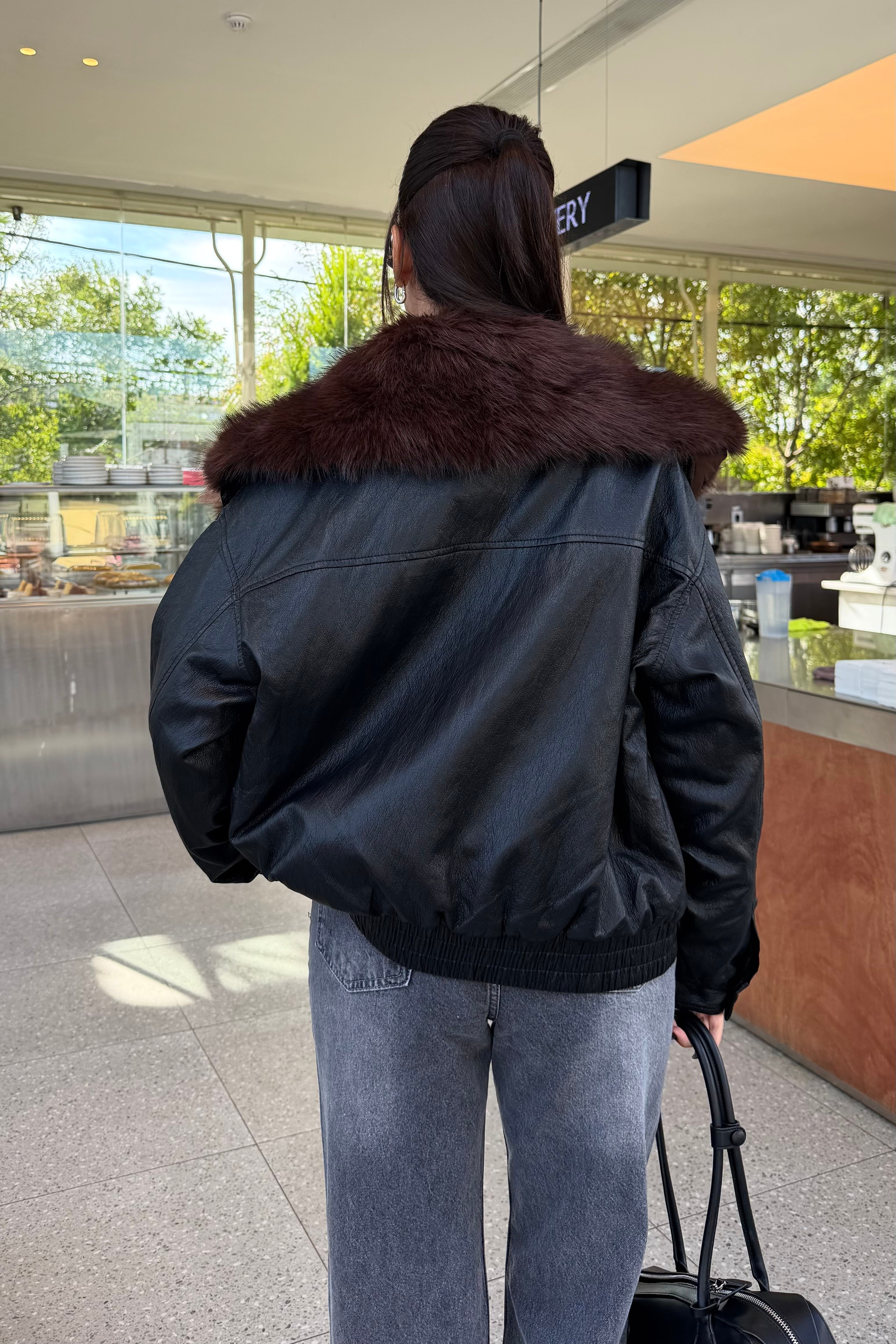 Siyah Kürk Detay Deri Mont - Kadın Mont Modelleri - Nazliye Moda | Kadın Giyim Modası