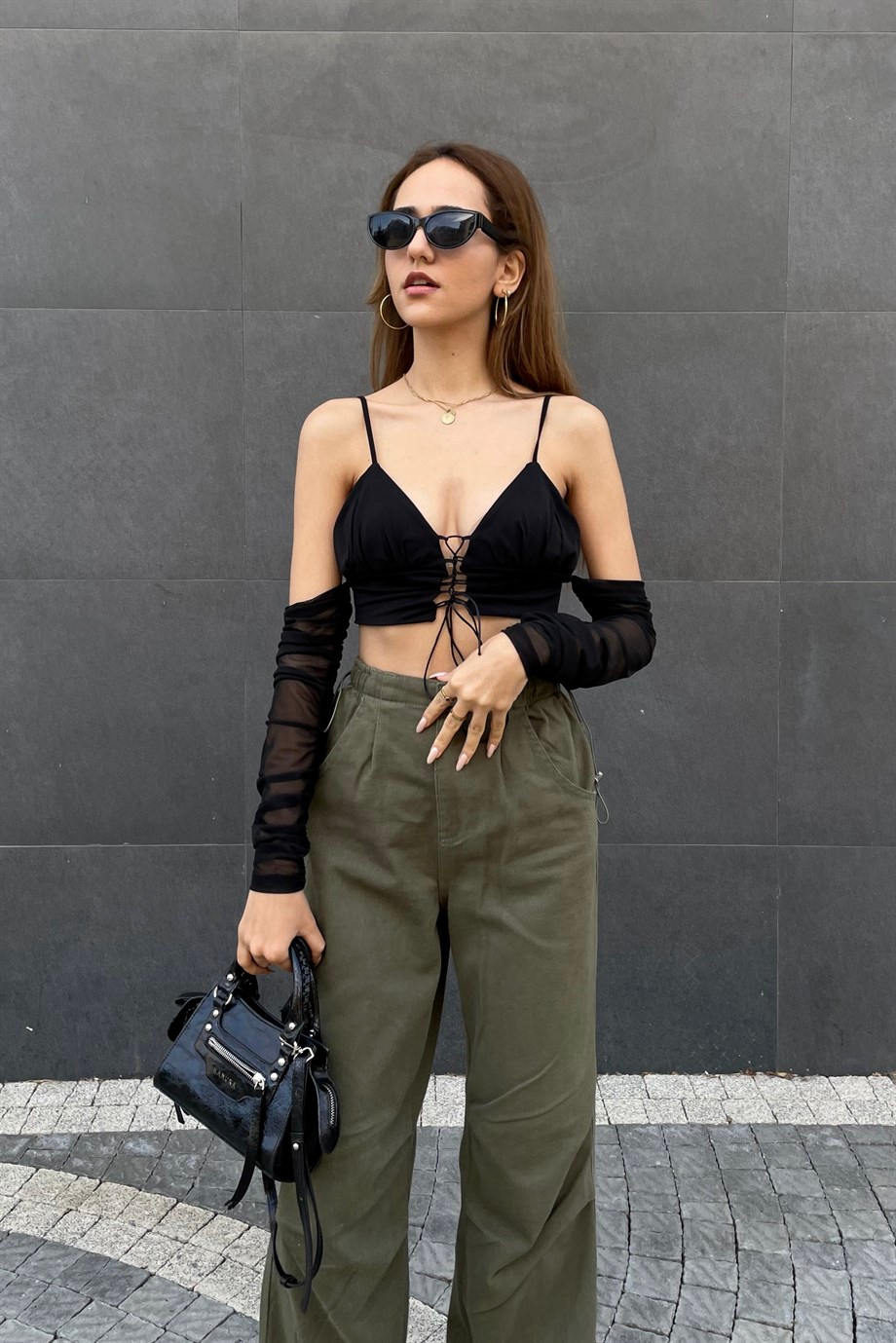 Siyah Tül Kol Dekolte Crop - Kadın Body & Crop Modelleri - Nazliye Moda | Kadın Giyim Modası