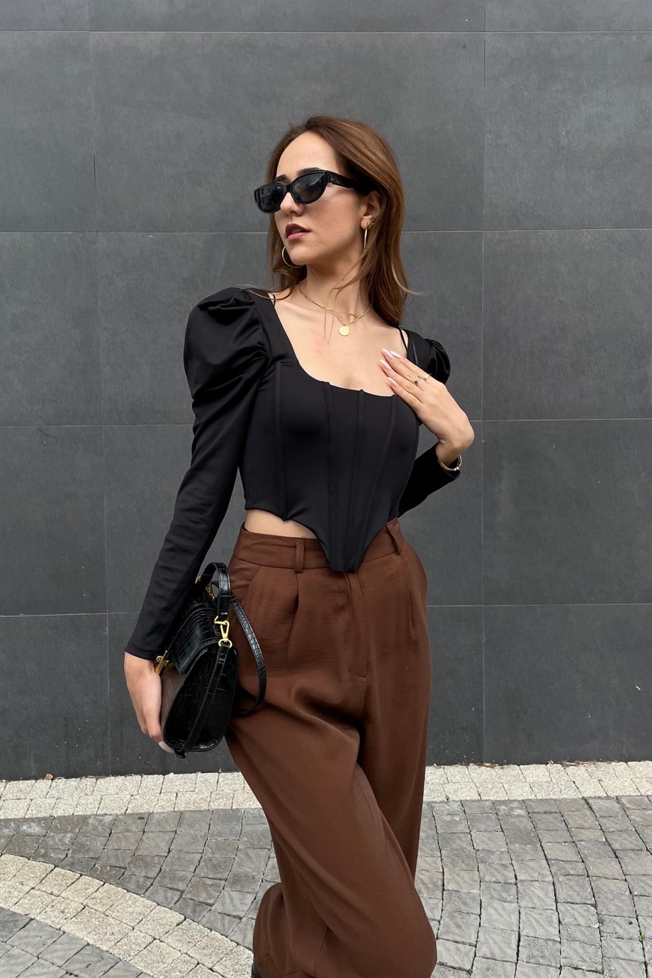 Siyah Uzun Kol Korse Bluz - Kadın Bluz Modelleri - Nazliye Moda | Kadın Giyim Modası