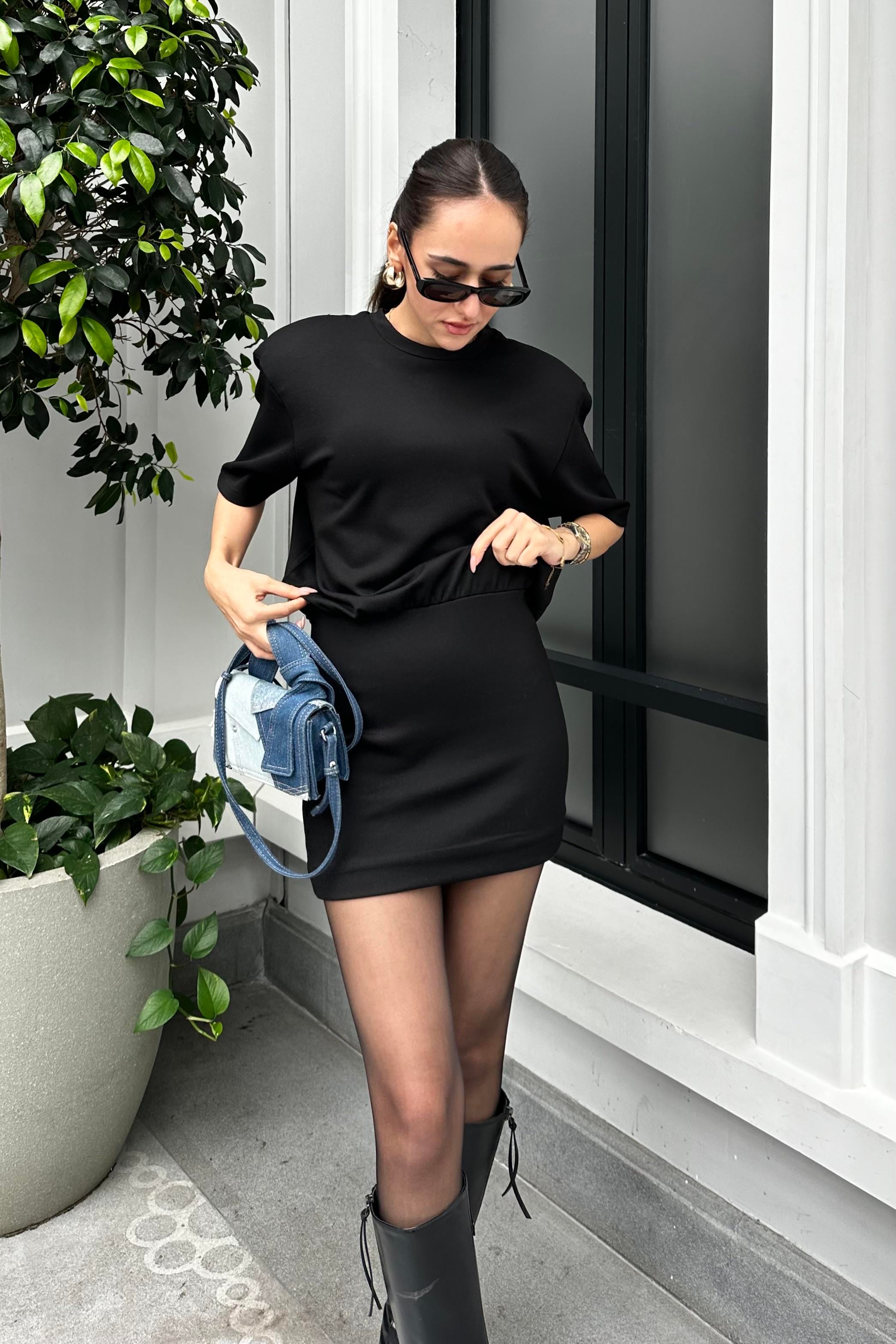 Black Padded Basic Dress - Kadın Dresses Modelleri - Nazliye Moda - Kadın Giyim Modası