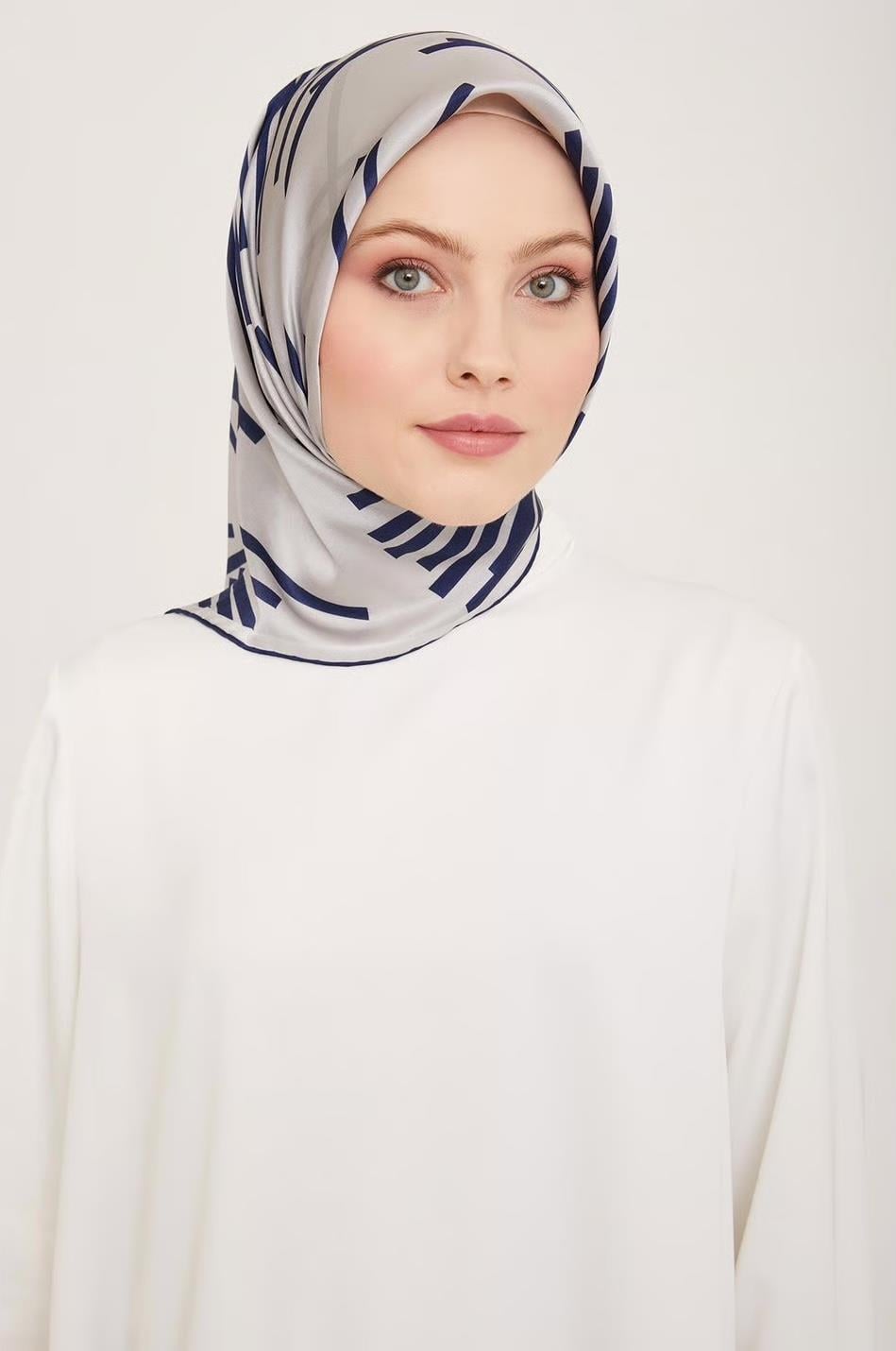 Armine İpek Eşarp 2024 Yaz - 9157-53 Gri Lacivert Twill