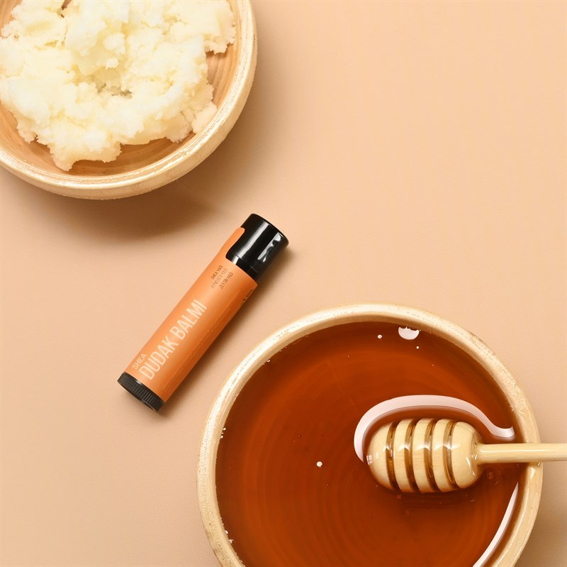 Bioterra Organik Shea Butter Dudak Balmı 5 ml