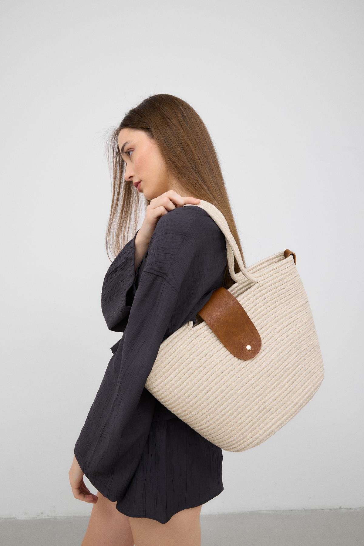 Duffy Kapaklı Handmade Hasır Tote Çanta Krem