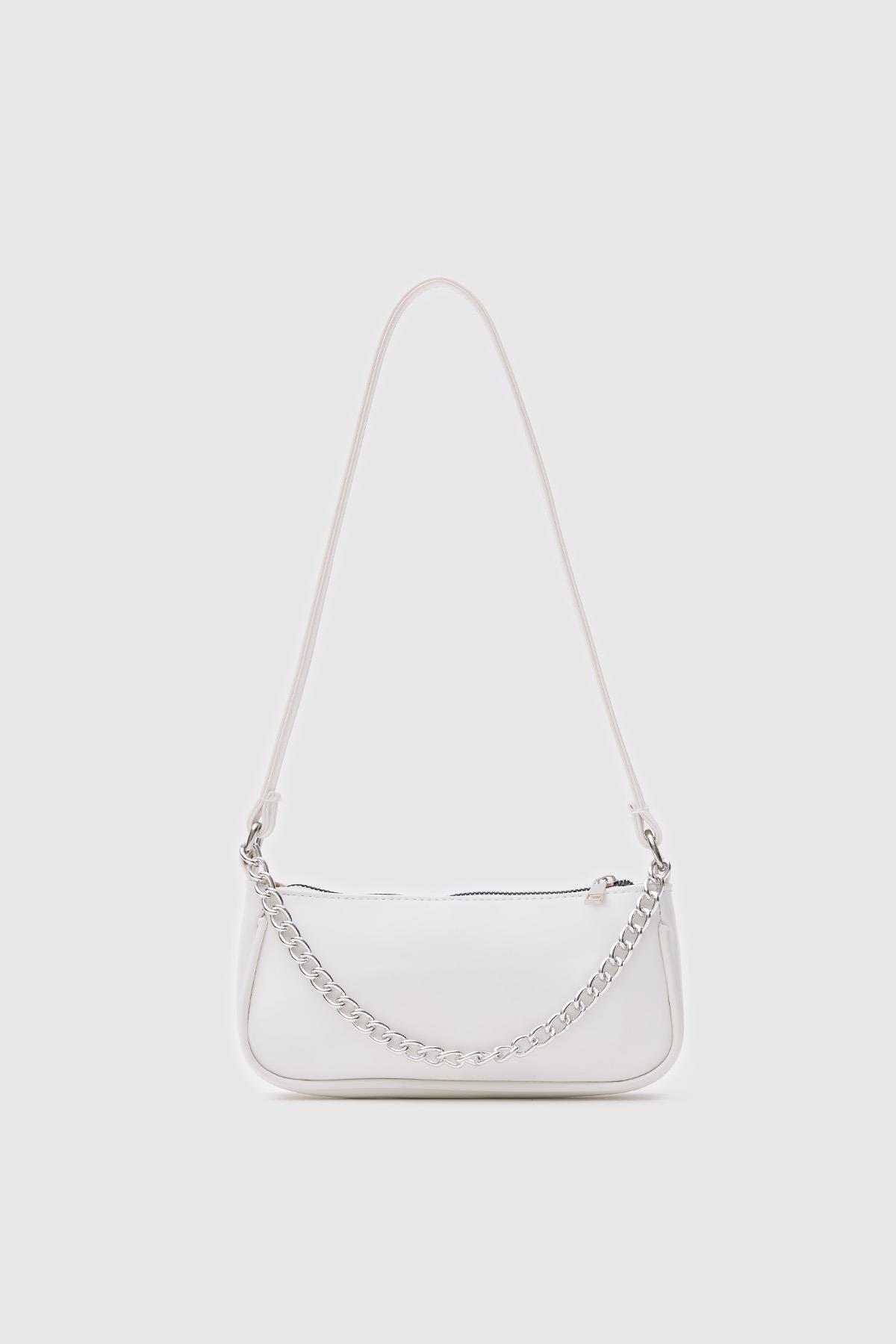 Bolide Zincirli Baget Çanta Beyaz