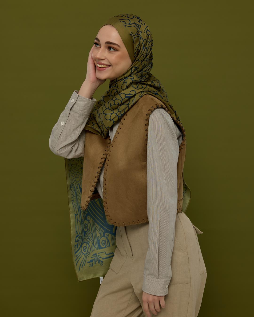 Altın & Lacivert Harem Rüyası Desen Şal