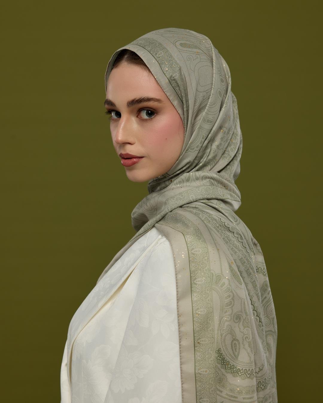 Badem Kremi & Zeytin Yeşili Hürrem Desen Işıltılı Şal