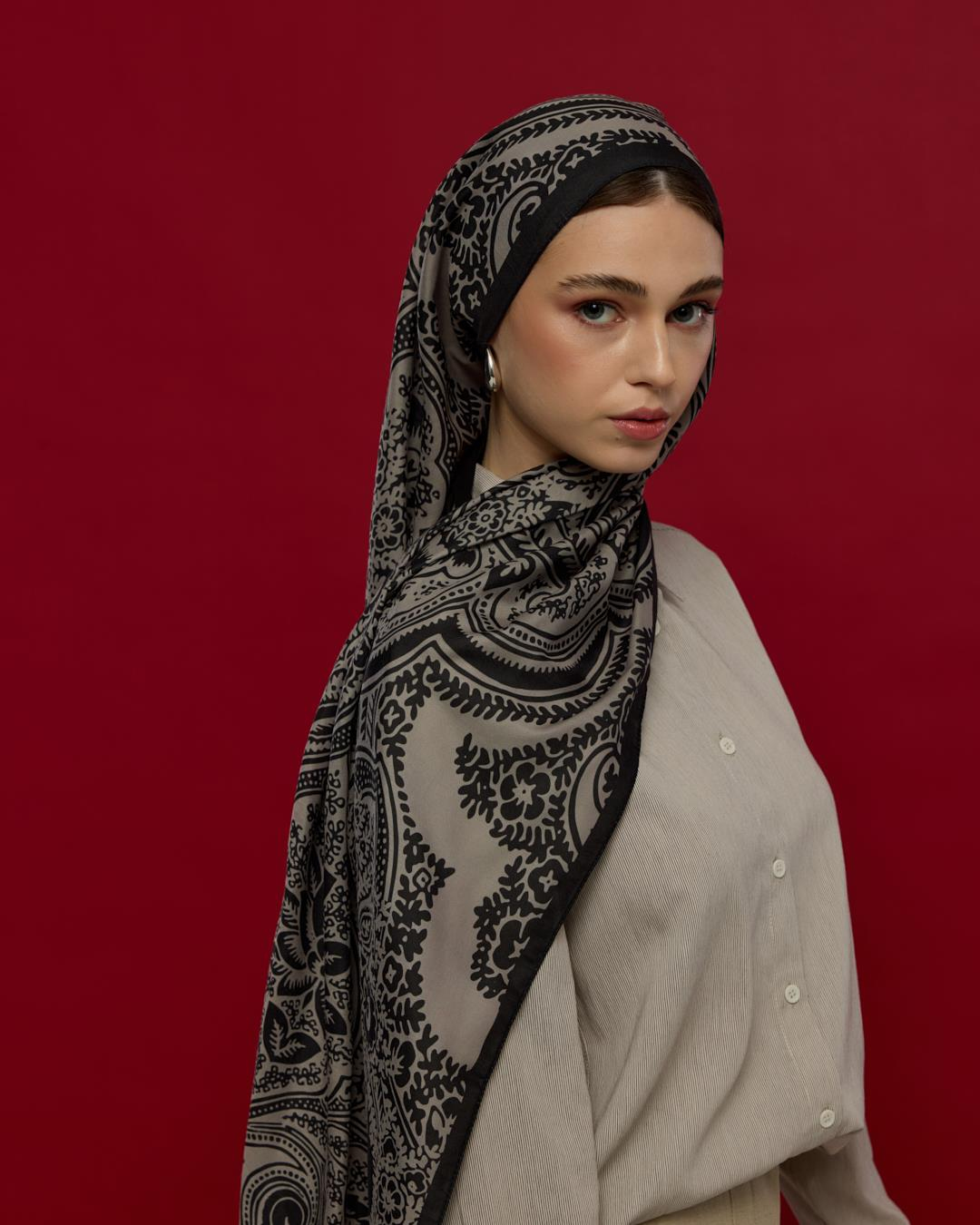 Gece & Krem Sultani Desen Şal