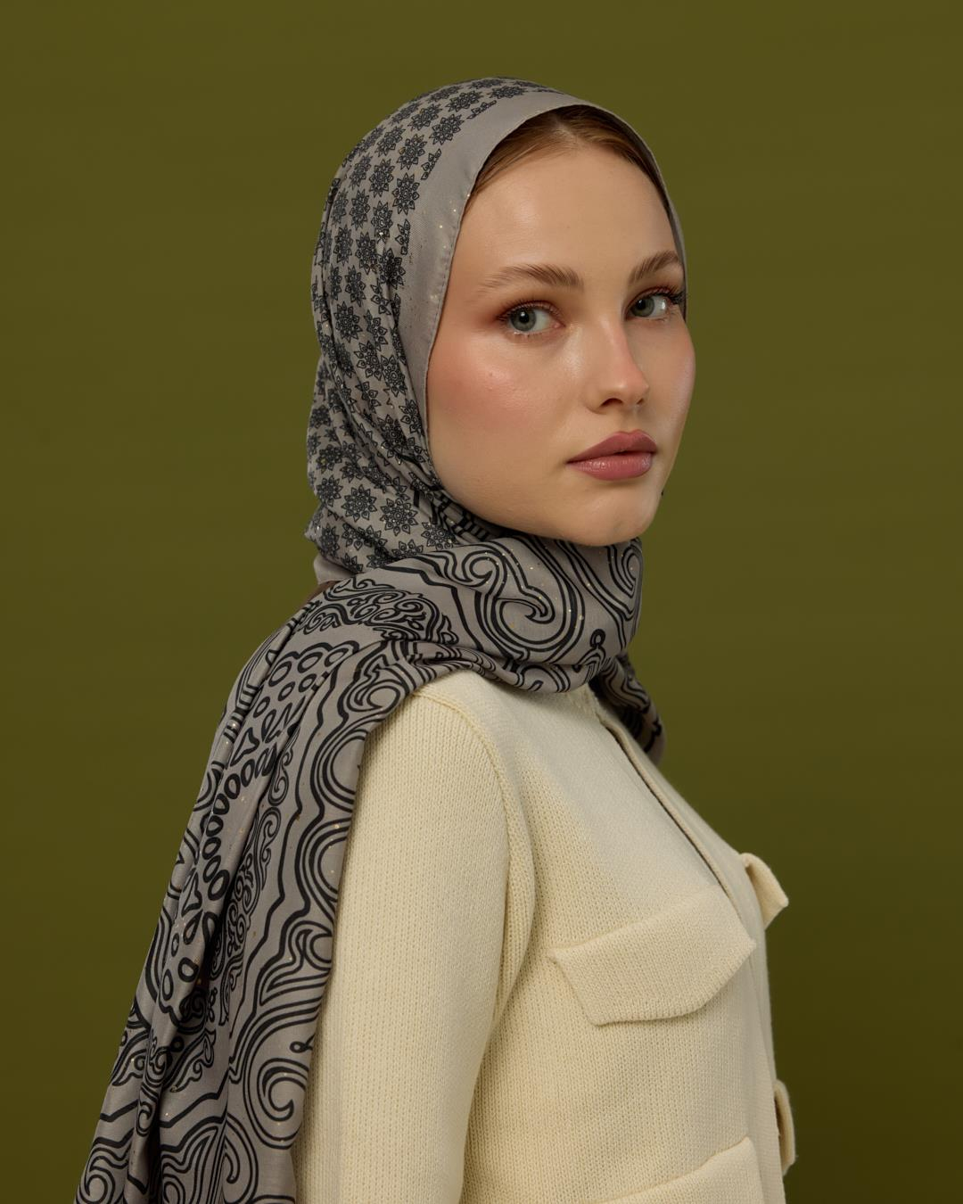 Krem & Gece Bala Hatun Desen Işıltılı Şal