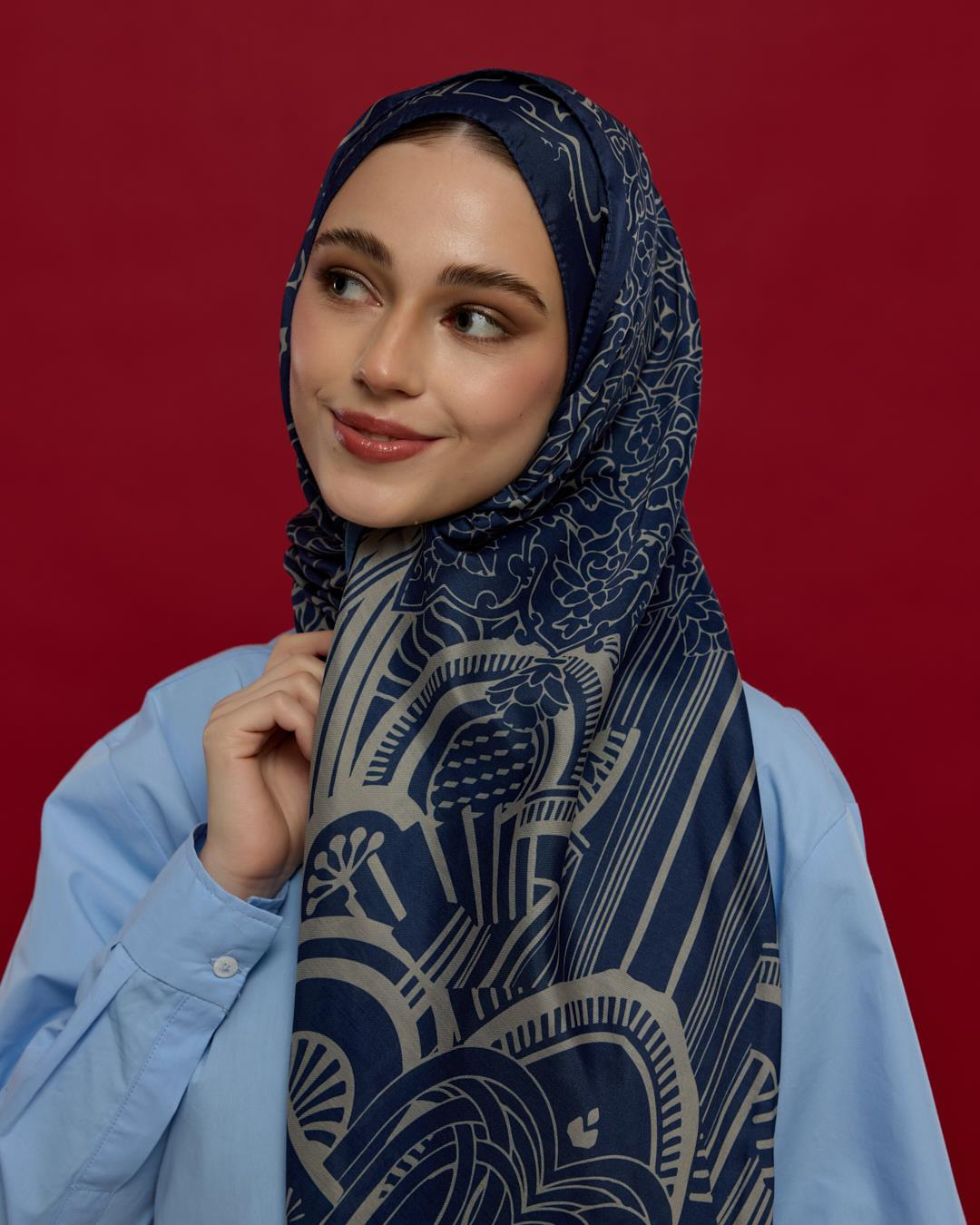 Lacivert & Bej Harem Rüyası Desen Şal