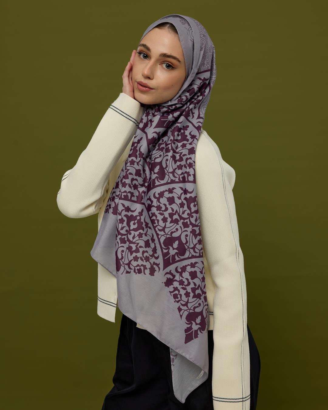 Leylak & Erguvani Saraylı Desen Şal