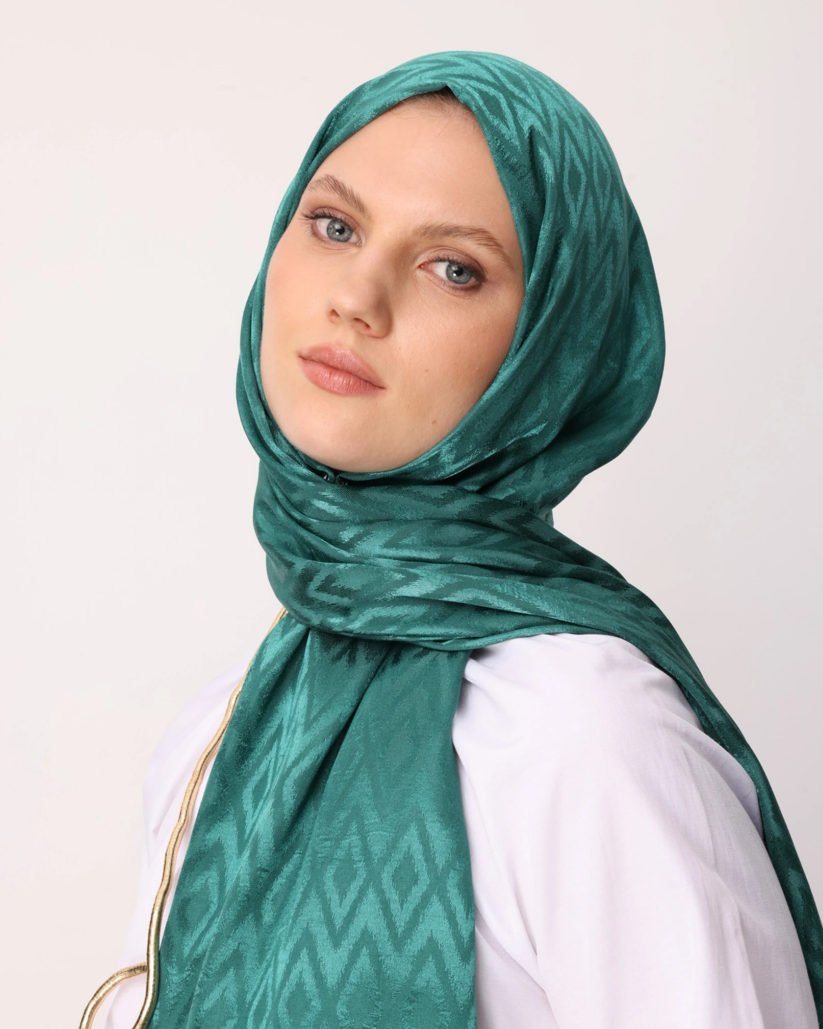 Mint Yeşili Karo Desen Parlak Jakar Şal