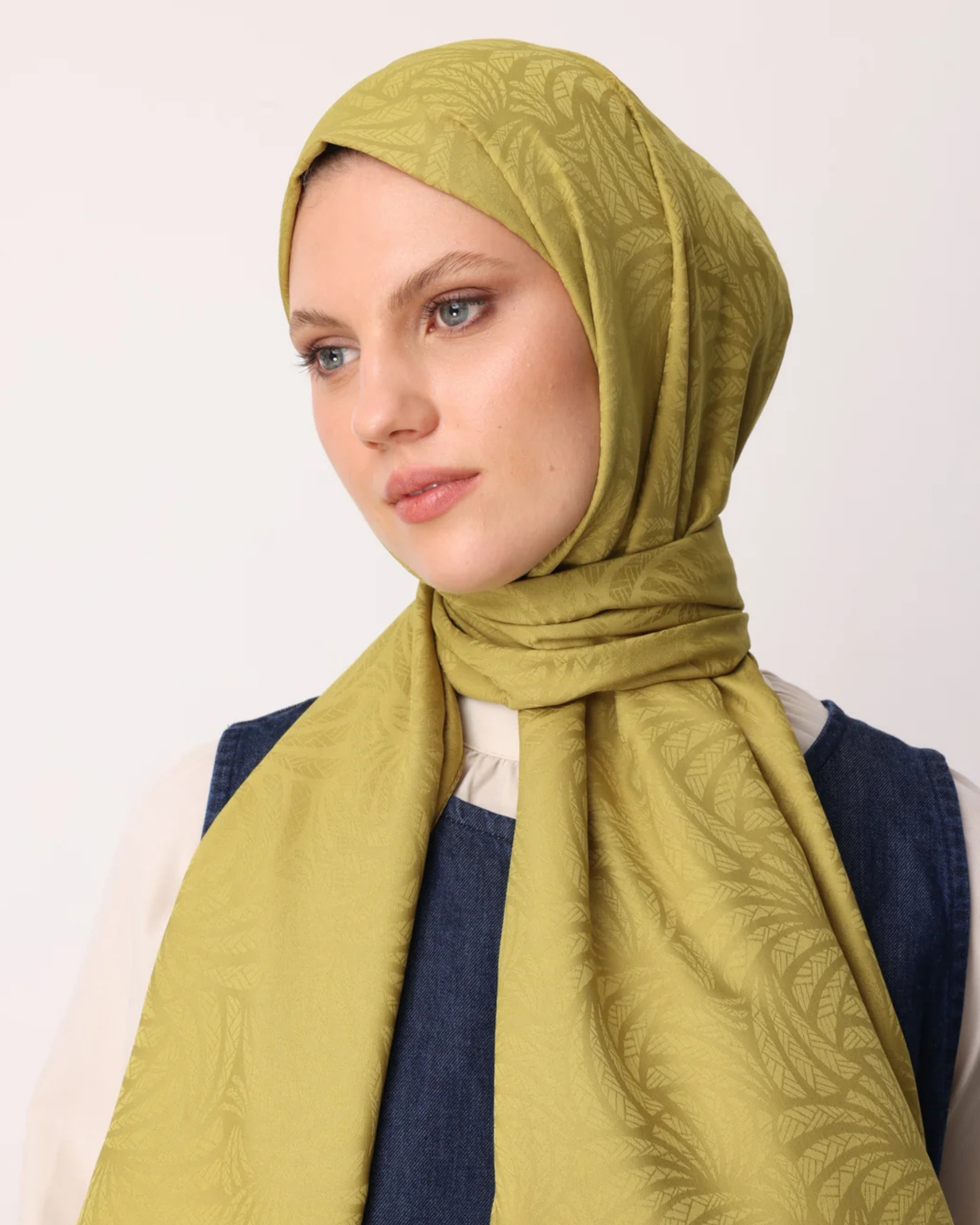 Oliv Yeşili Artemis Desen İpeksi Jakar Şal