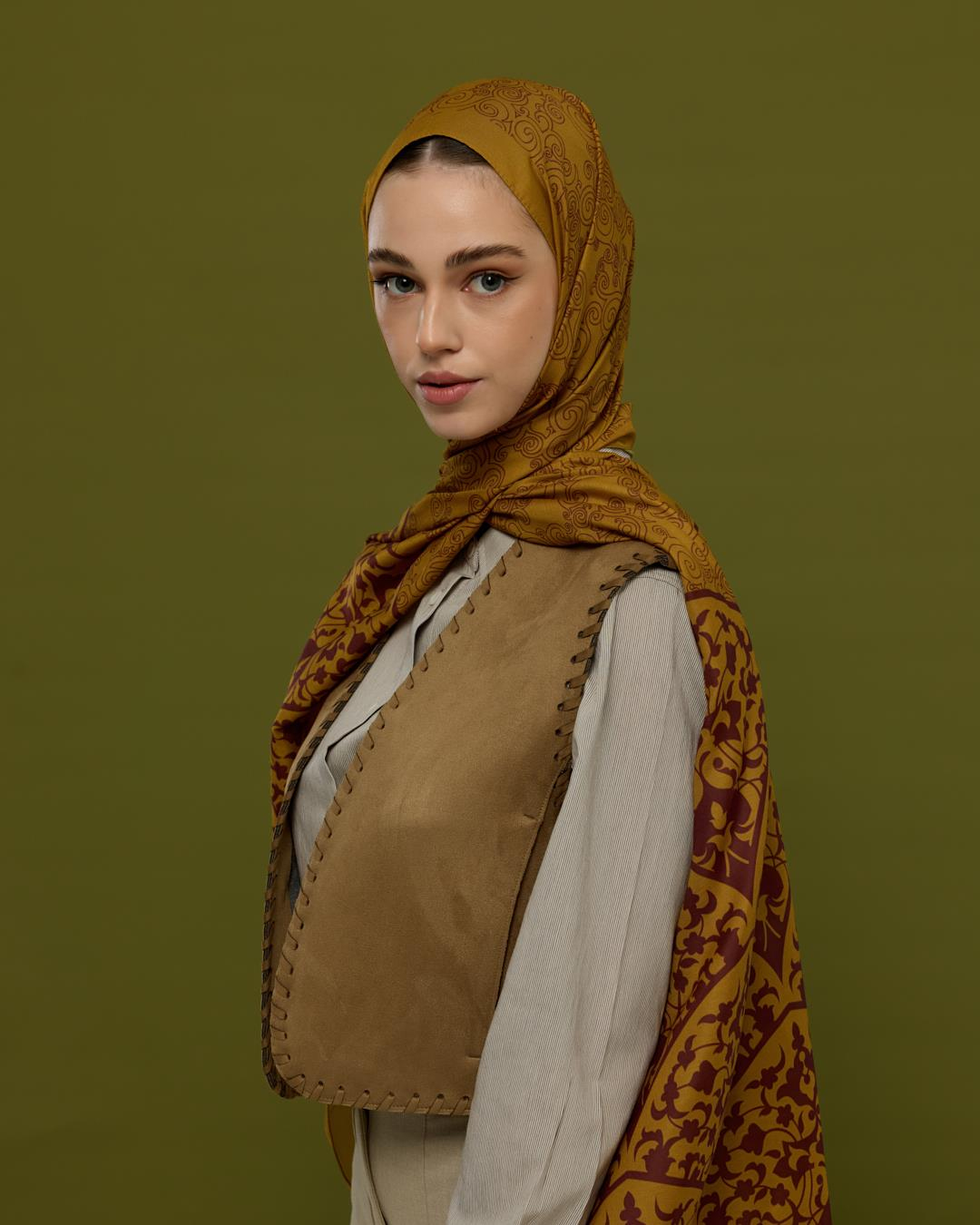 Saf Altın & Tarçın Rüzgarı Saraylı Desen Şal