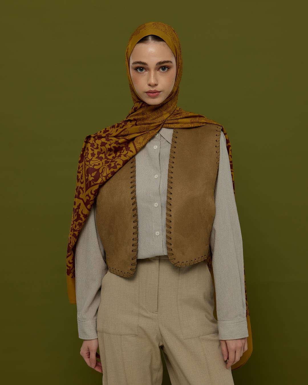 Saf Altın & Tarçın Rüzgarı Saraylı Desen Şal