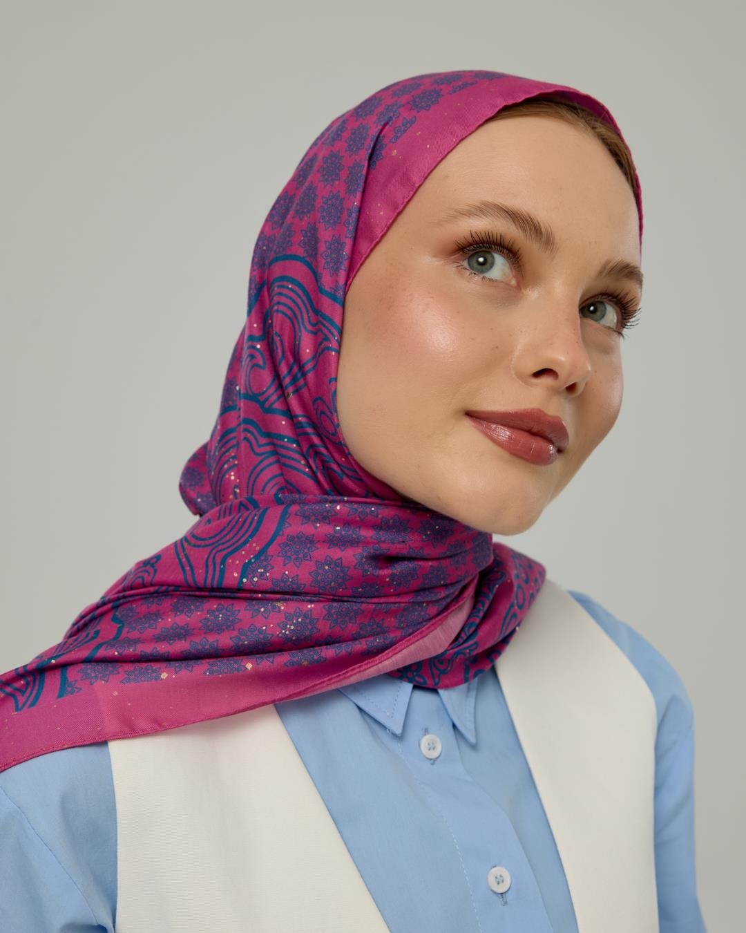 Şakayık Pembesi & Çini Mavisi Bala Hatun Desen Işıltılı Şal