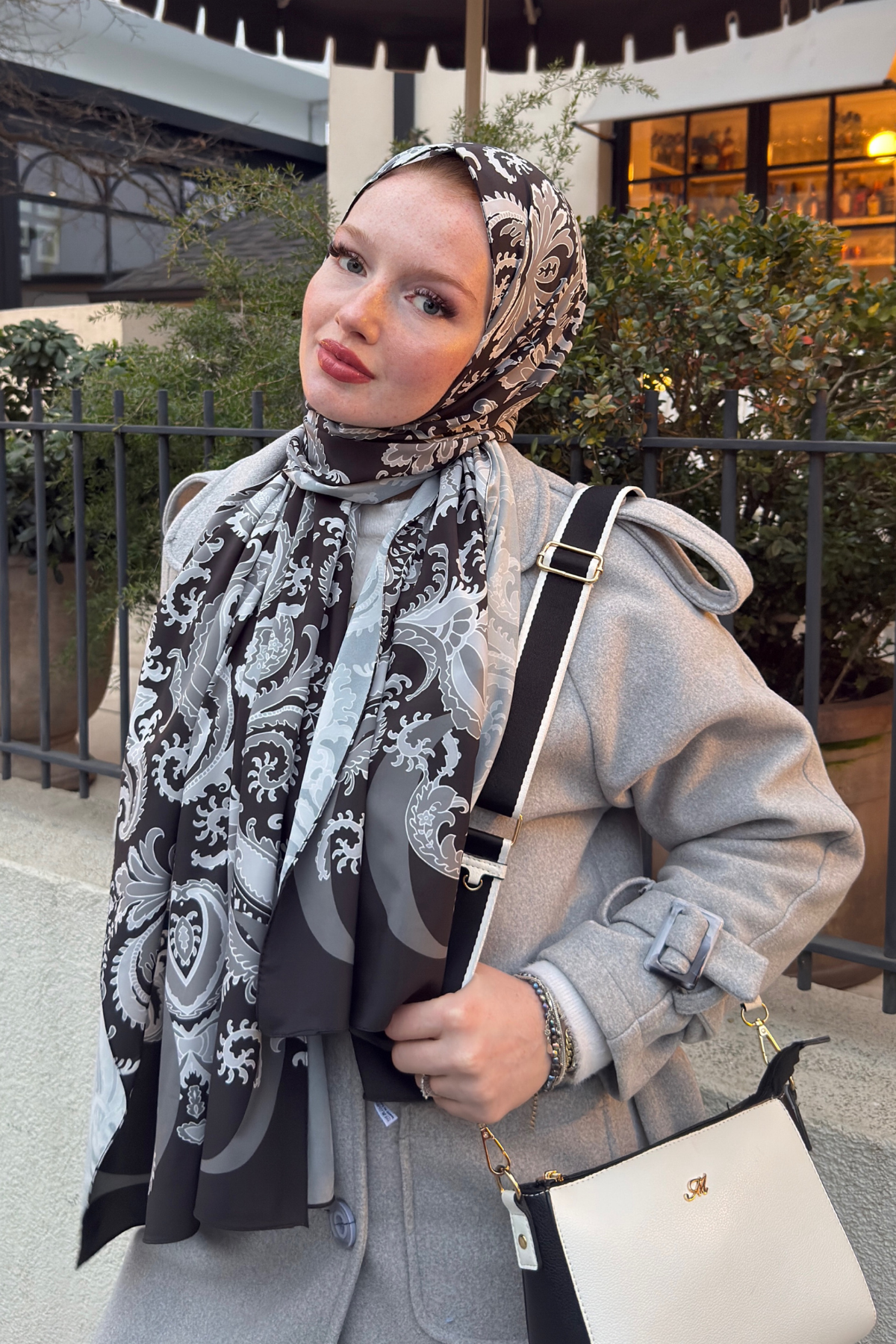 Siyah Deva Desen Pamuk Vual Şal