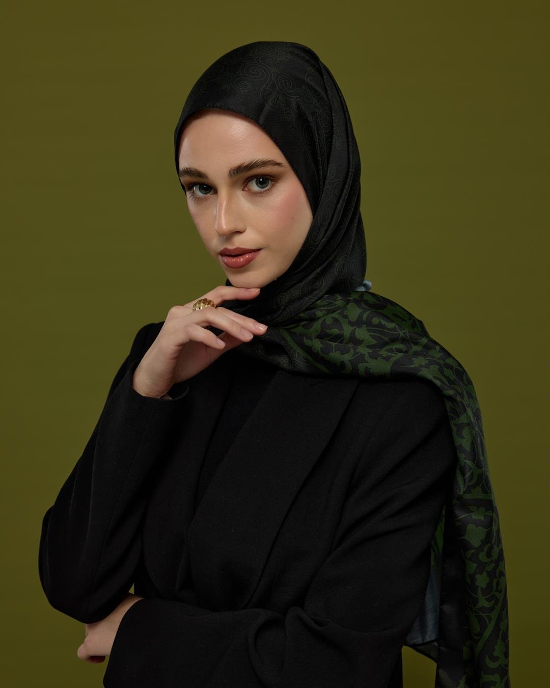 Siyah & Zeytin Saraylı Desen Şal