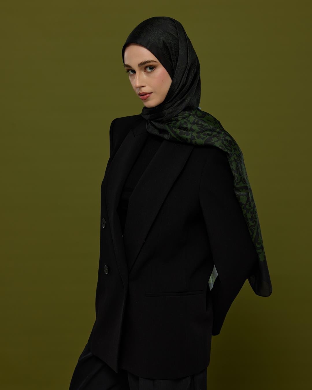 Siyah & Zeytin Saraylı Desen Şal