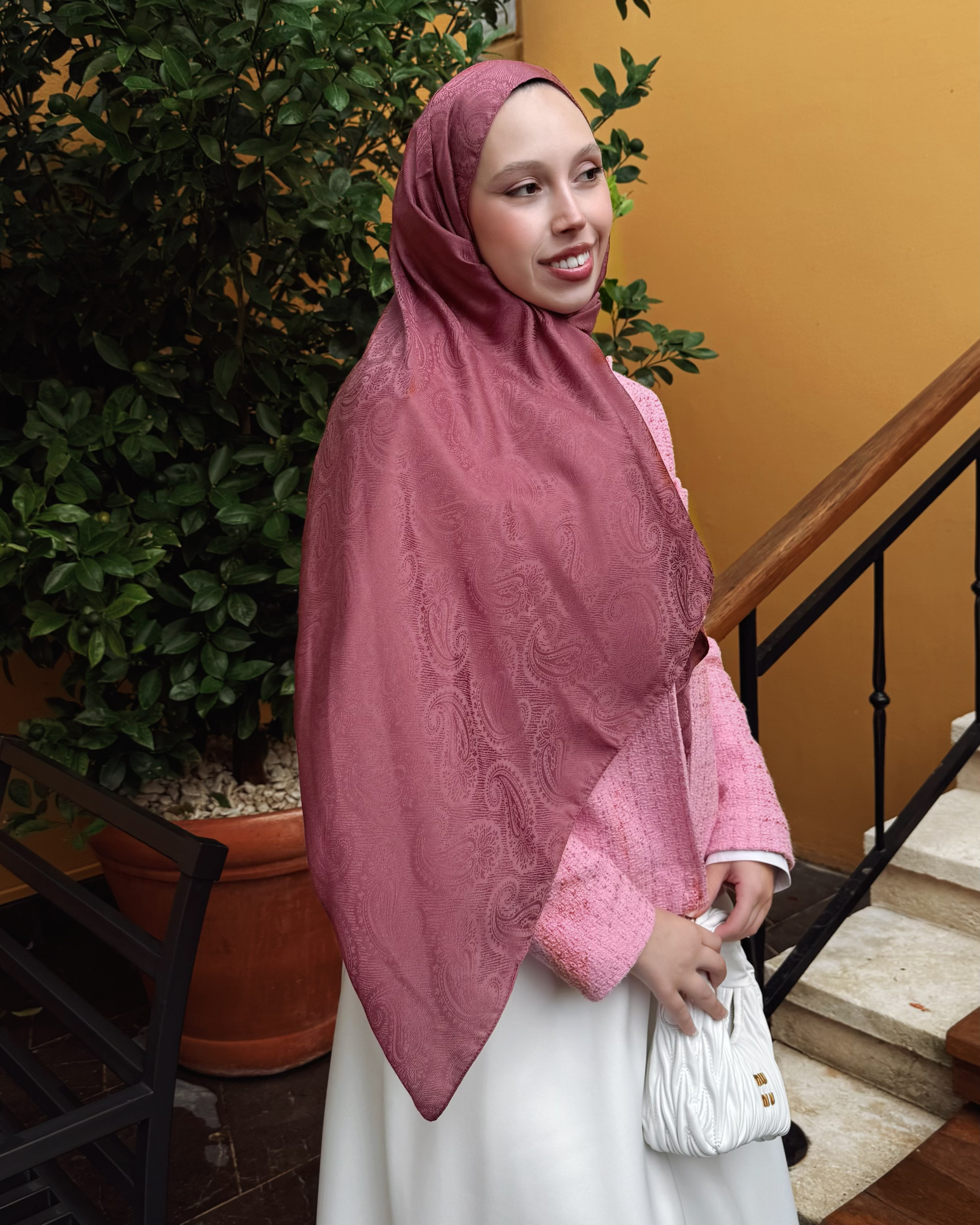 Soft Pembe Rumi Desen Jakar Şal
