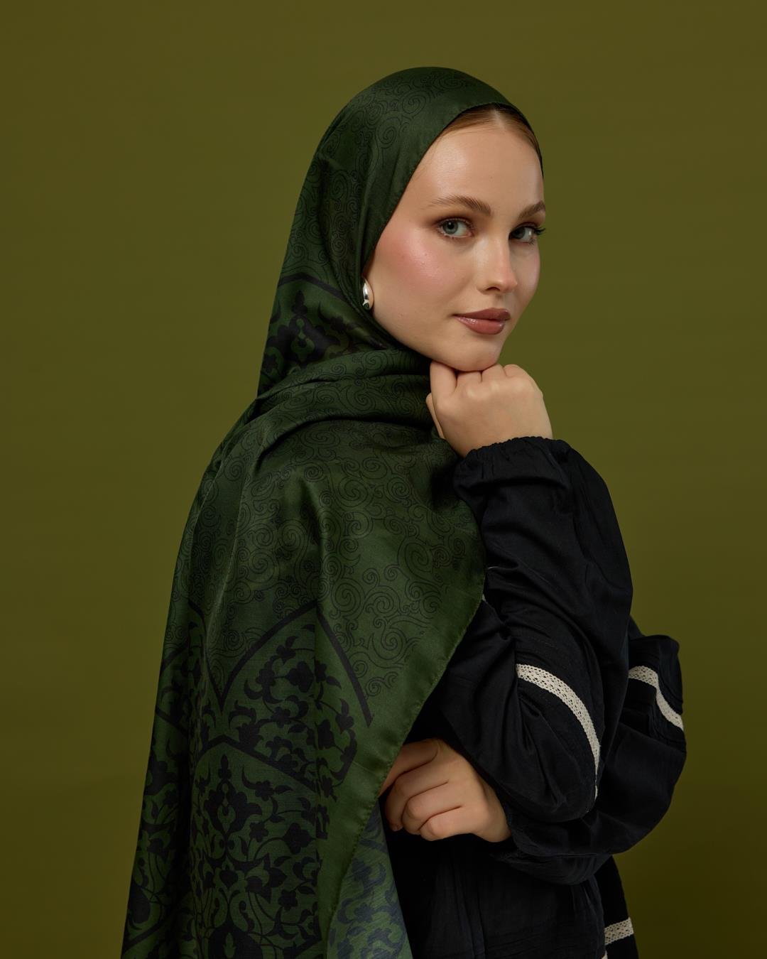 Zeytin & Siyah Saraylı Desen Şal