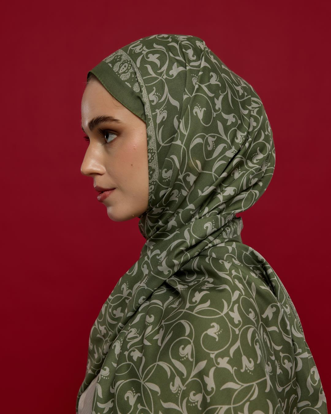 Zeytin Yeşili & Badem Kremi Lale Bahçesi Desen Şal