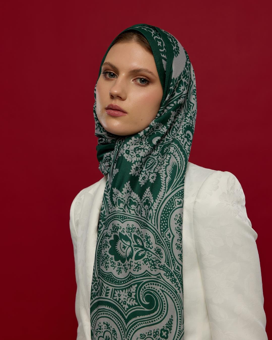 Zümrüt & Krem Sultani Desen Şal