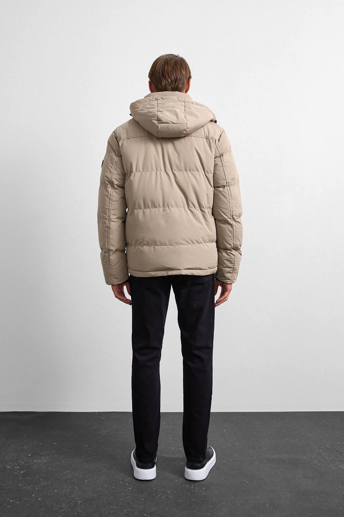 Bej Relaxed Fit Puffer Mont