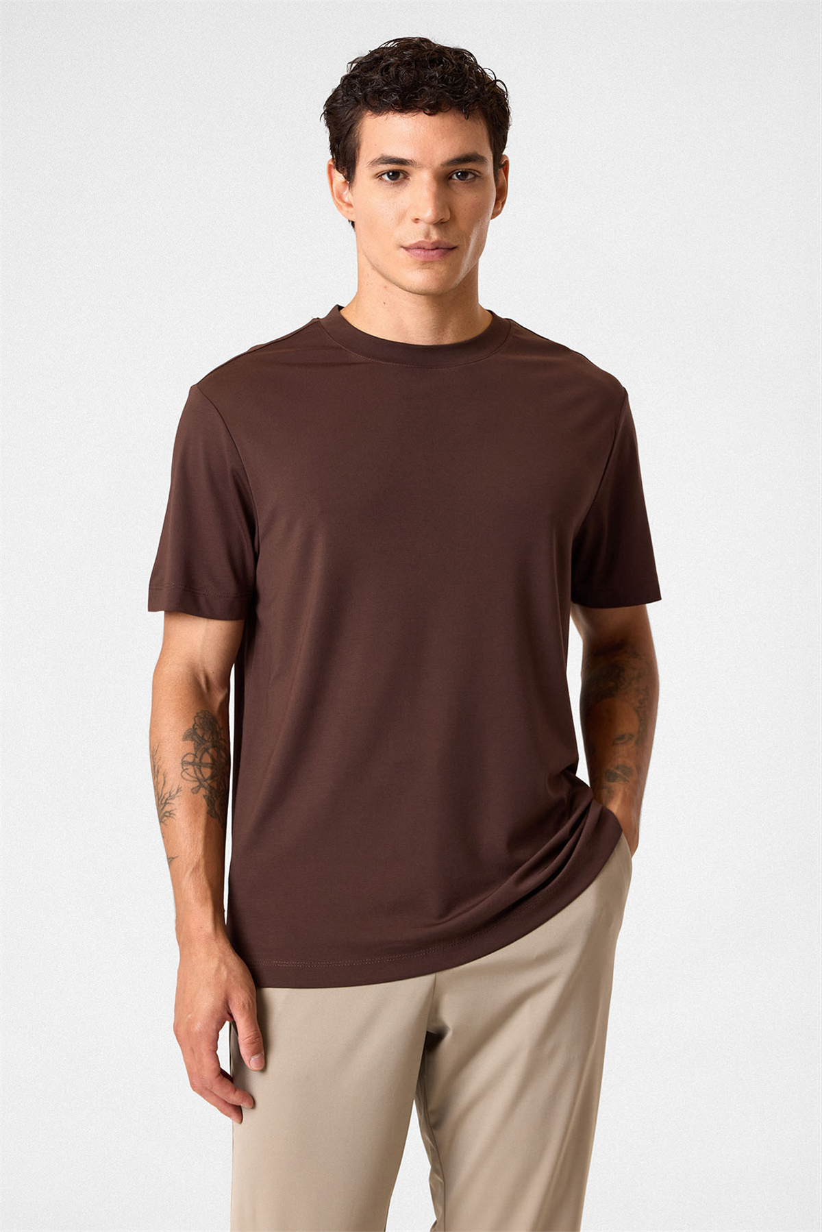 BİS YAKA TSHIRT