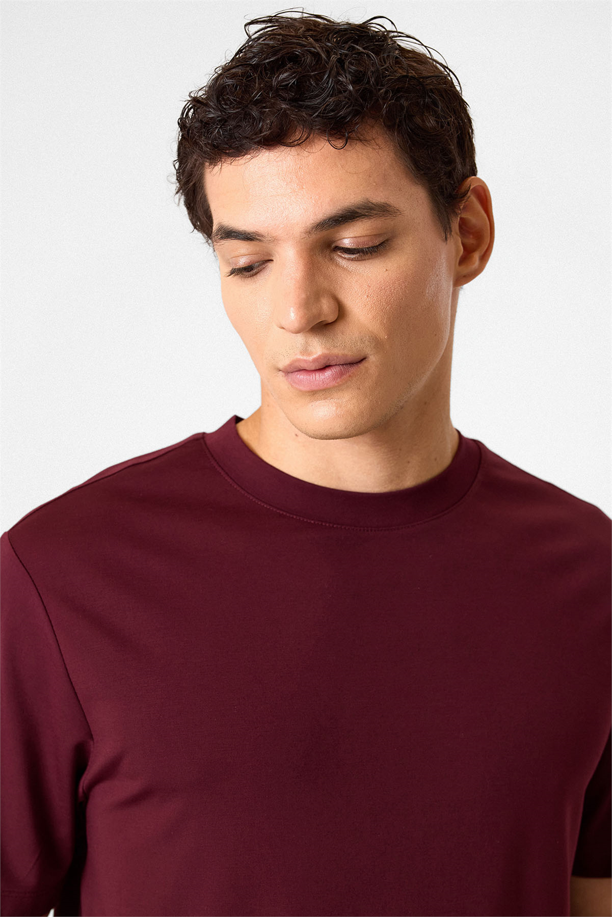 BİS YAKA TSHIRT