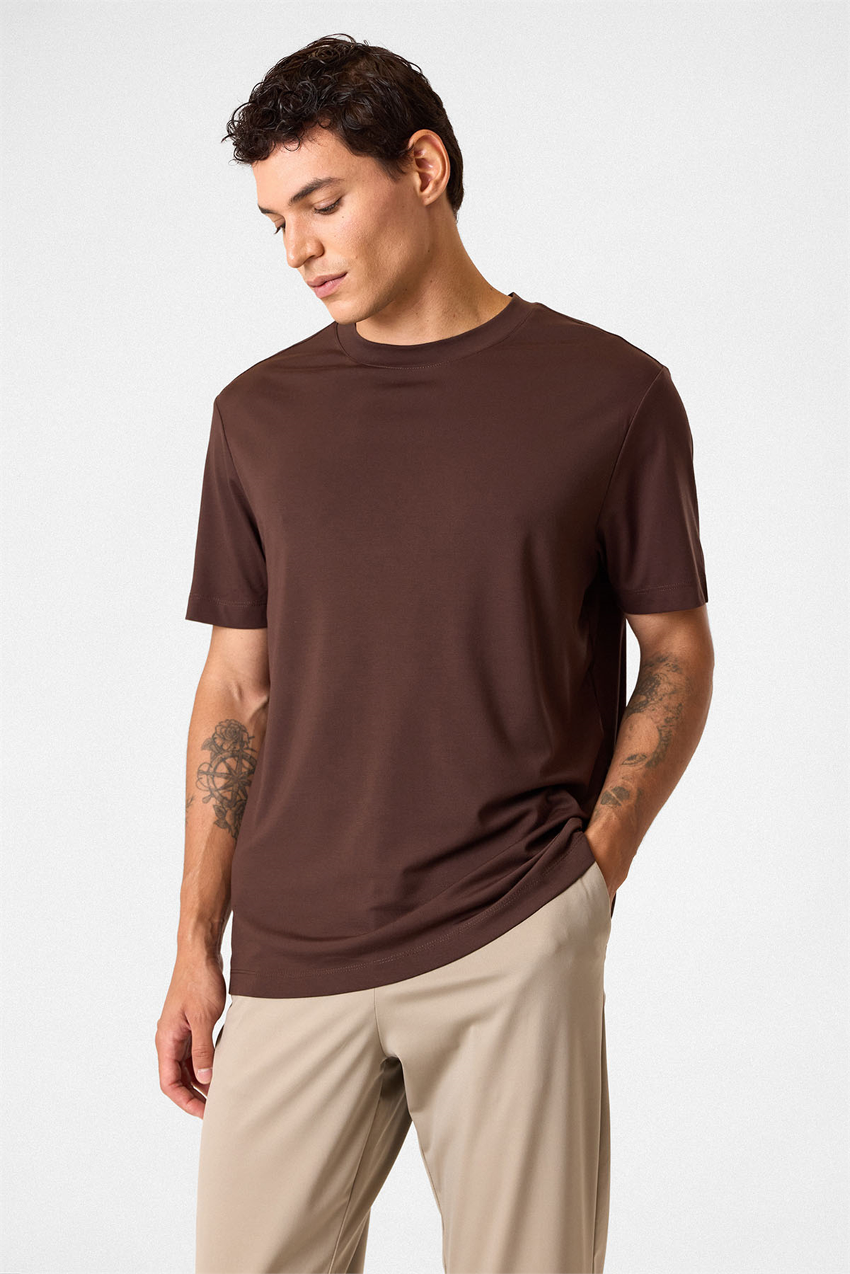BİS YAKA TSHIRT