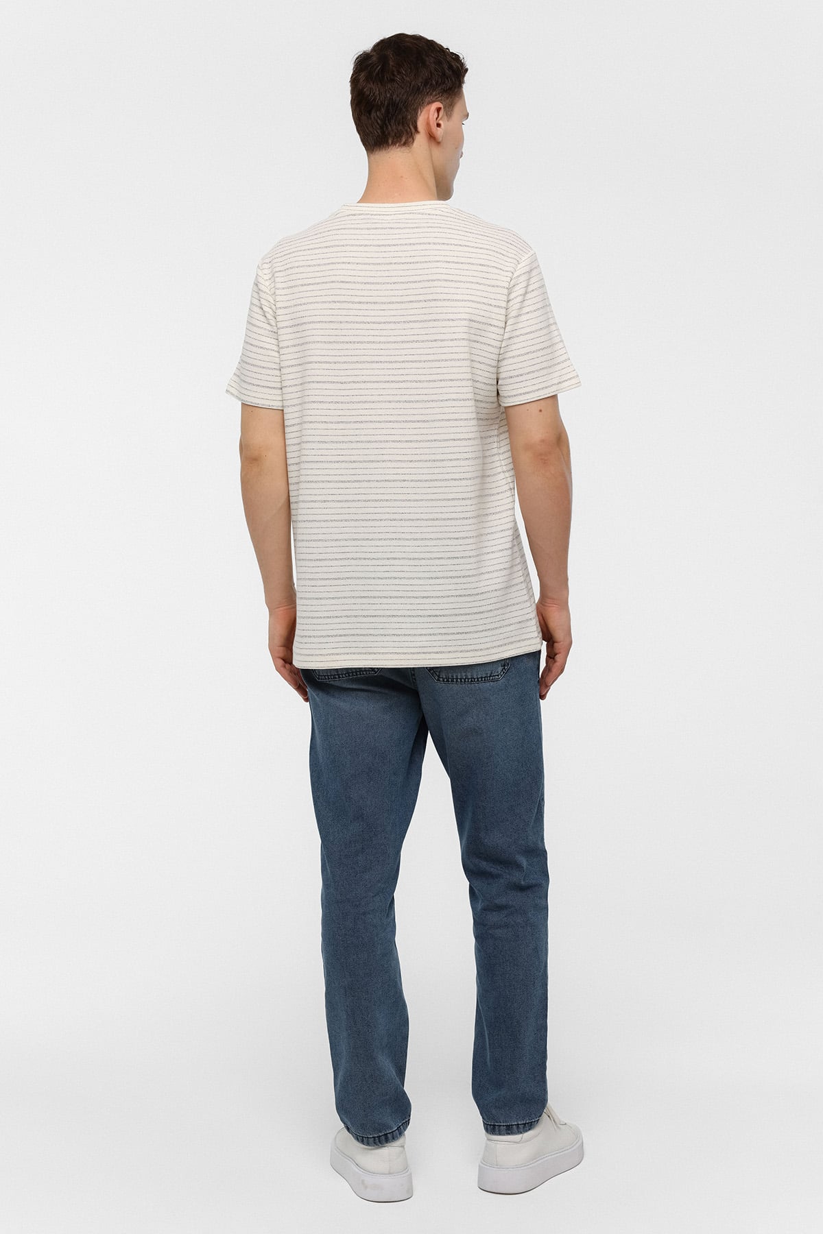 BİSİKLET YAKA ÇİZGİLİ TSHIRT