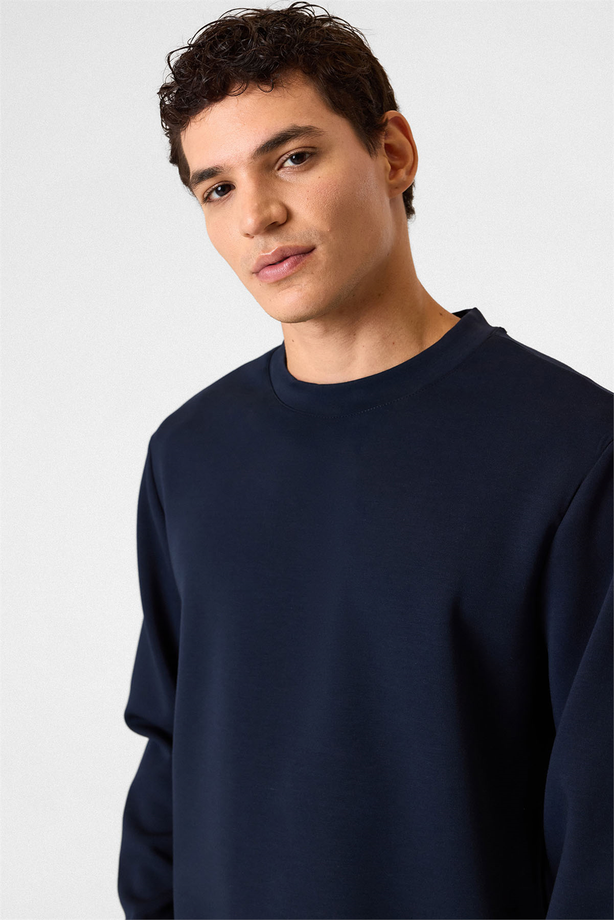 Bisiklet Yaka Lacivert Sweatshirt