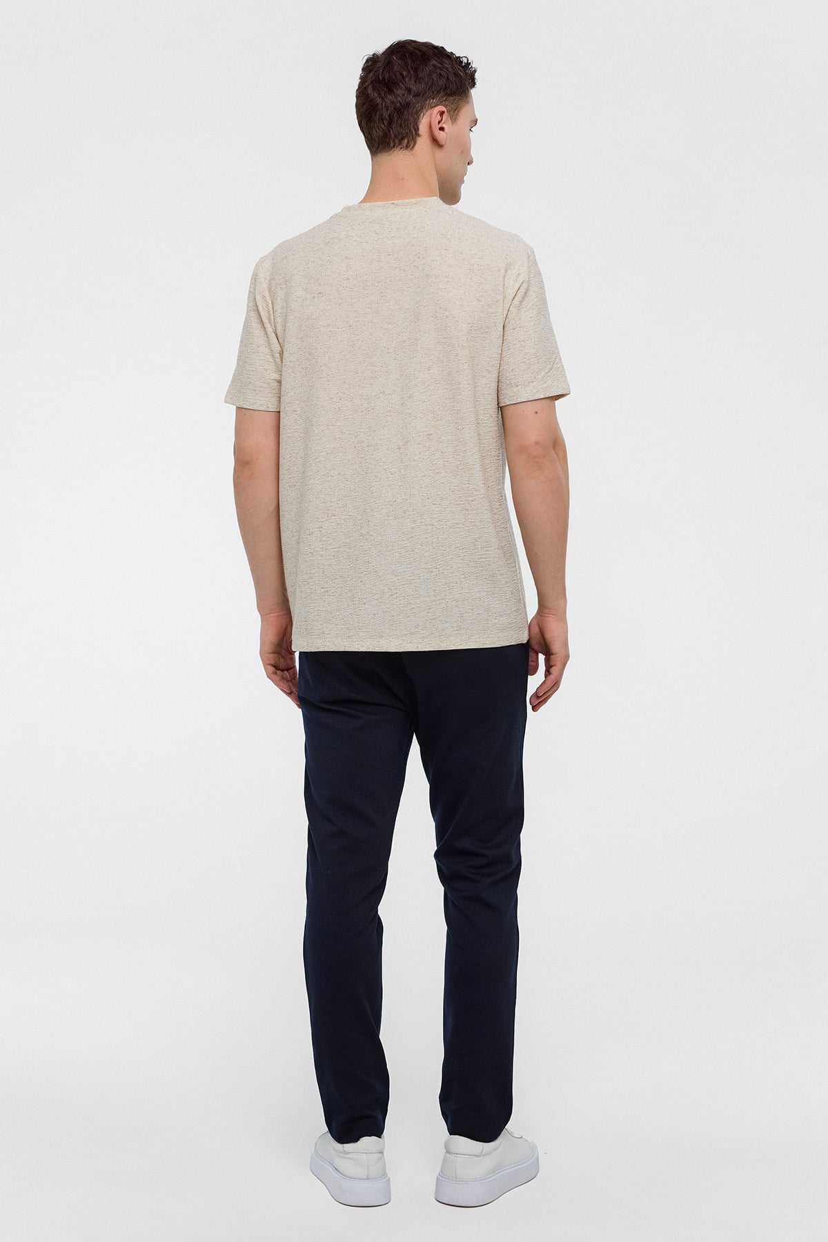 BİSİKLET YAKA REGULAR FIT TSHIRT